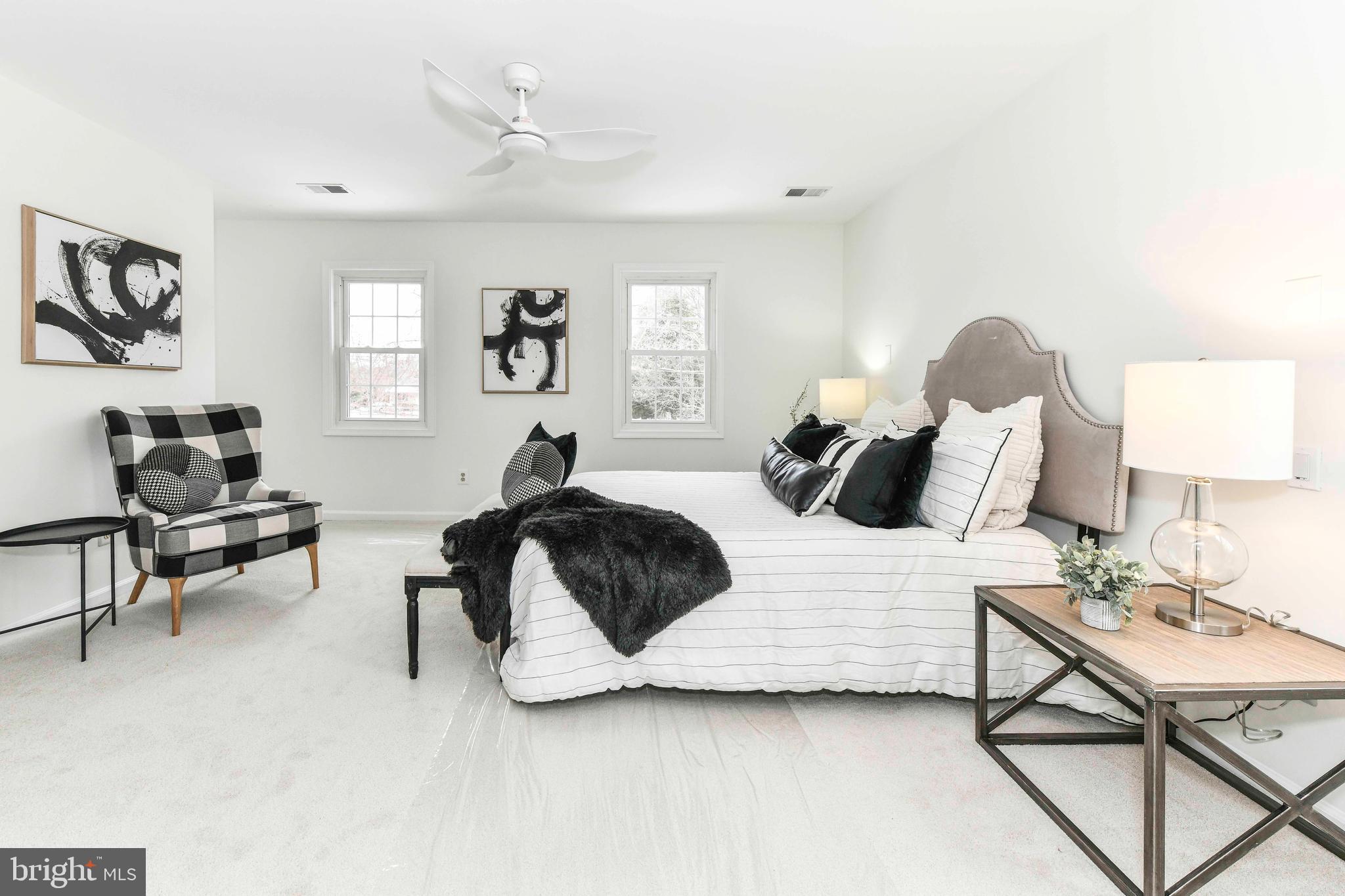 7605 Virginia Ln