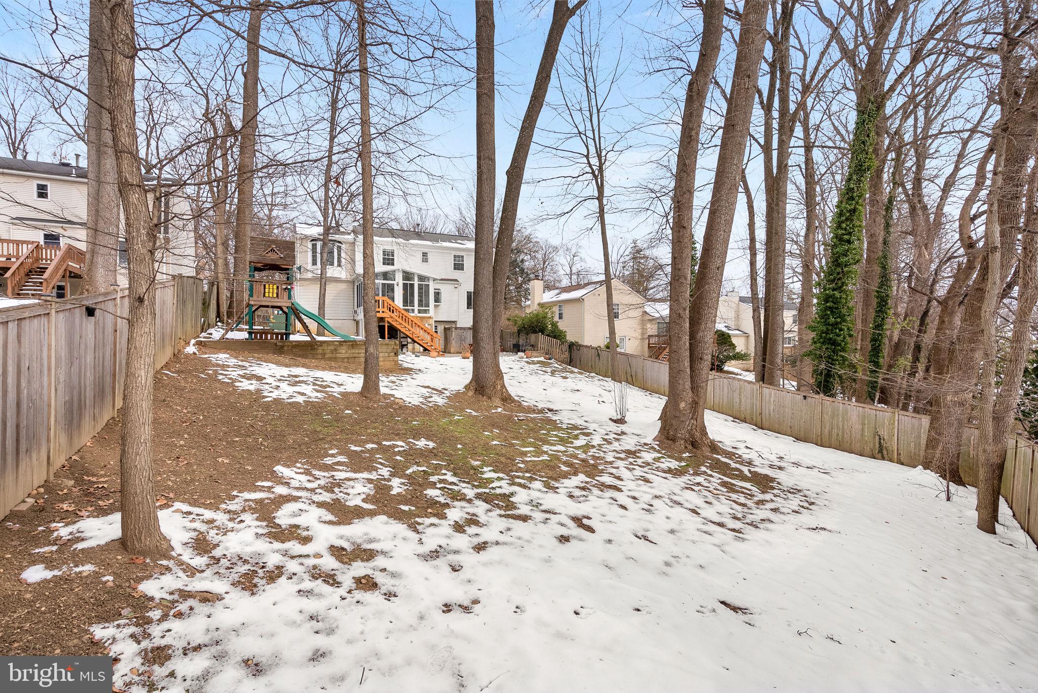 7605 Virginia Ln