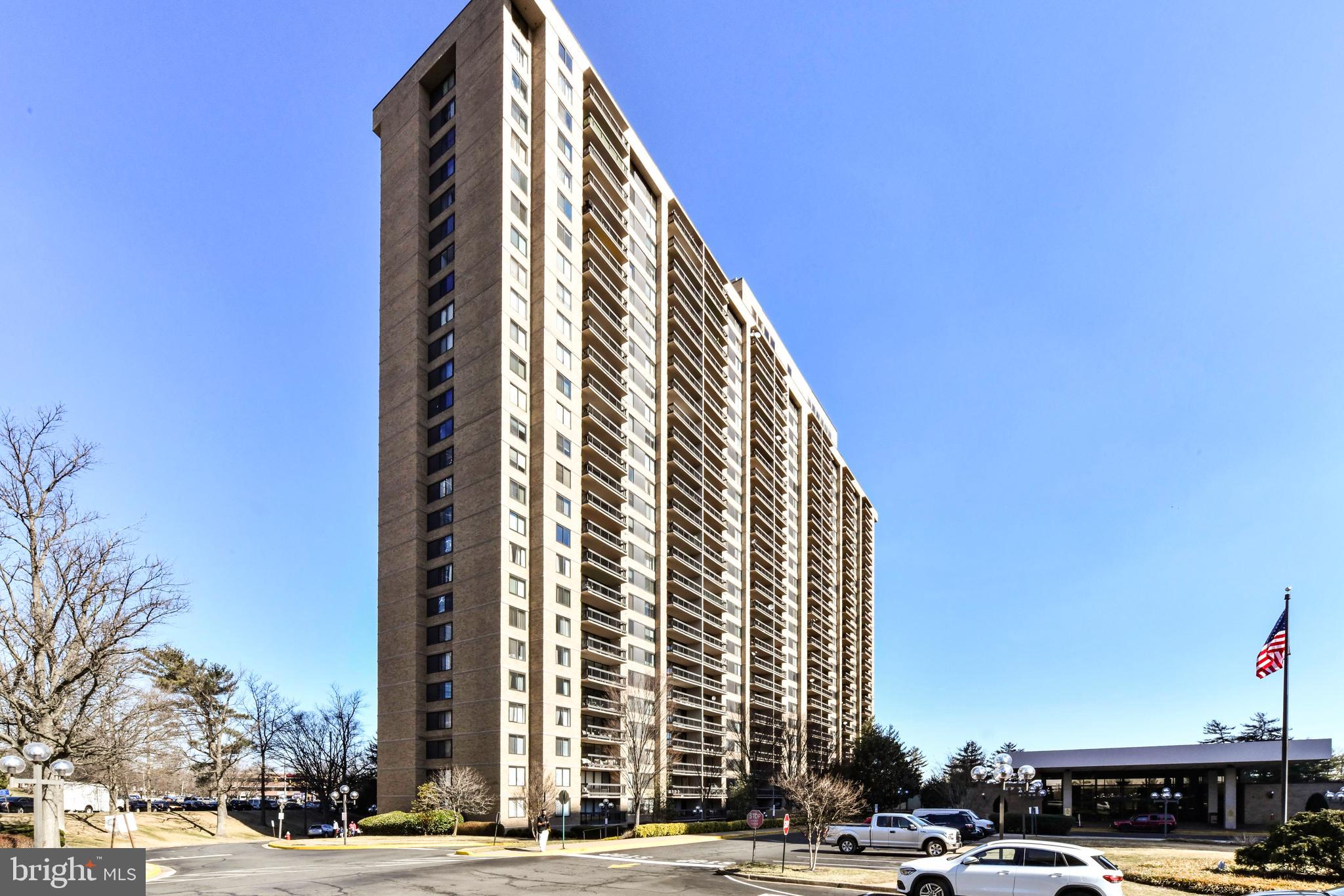 3701 S George Mason Dr #2417n