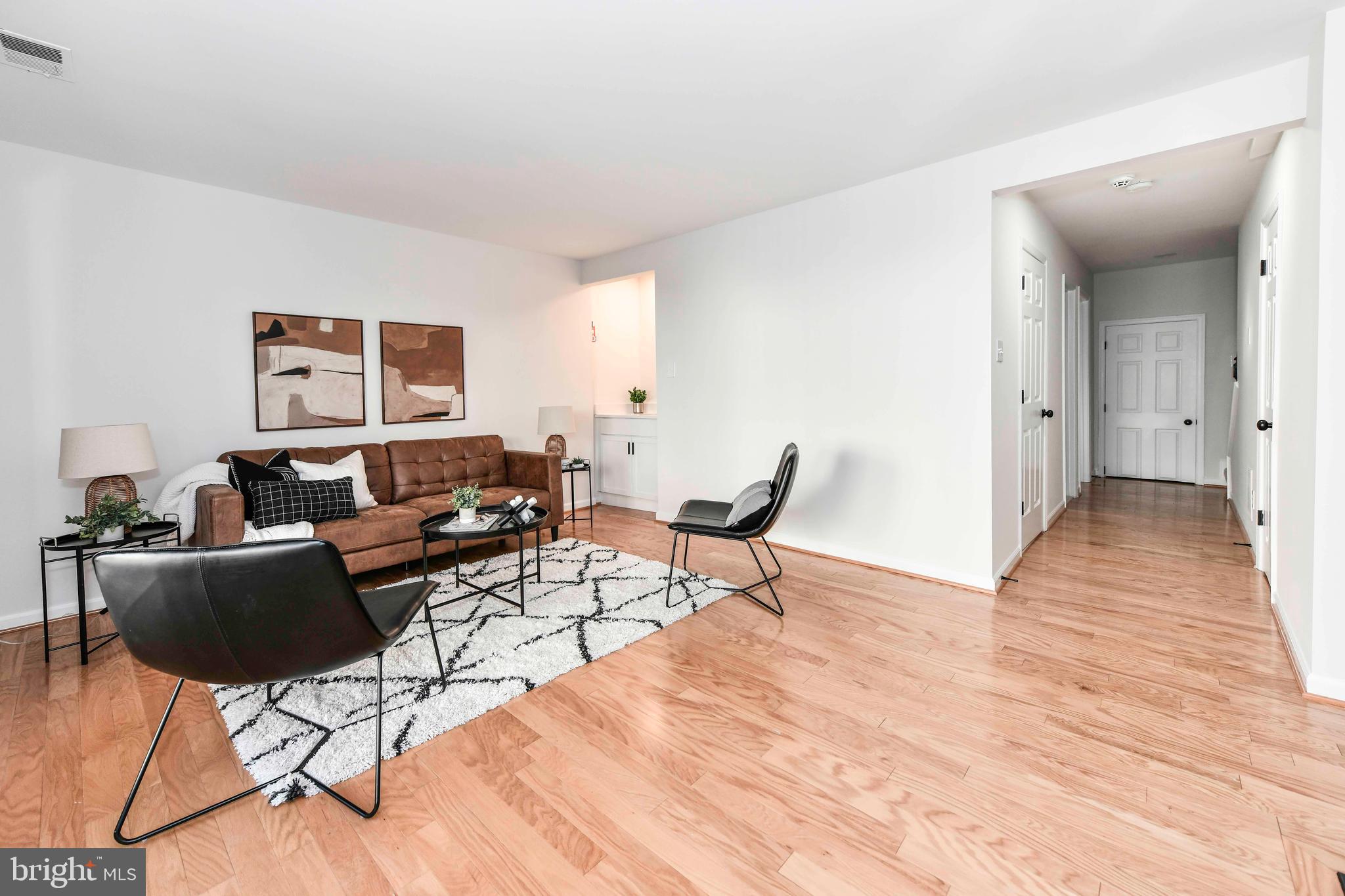 9628 Sutton Green Ct