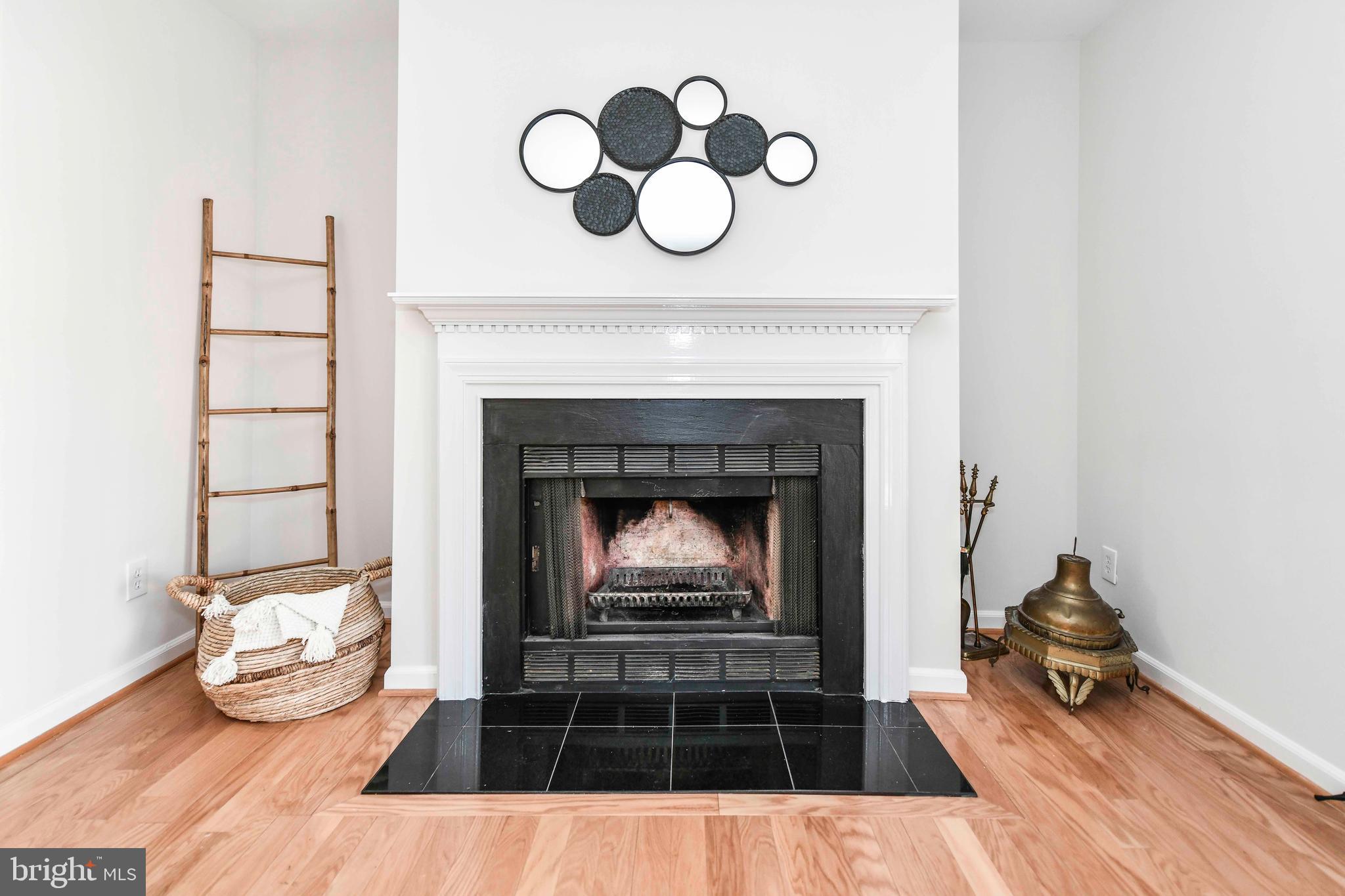 9628 Sutton Green Ct