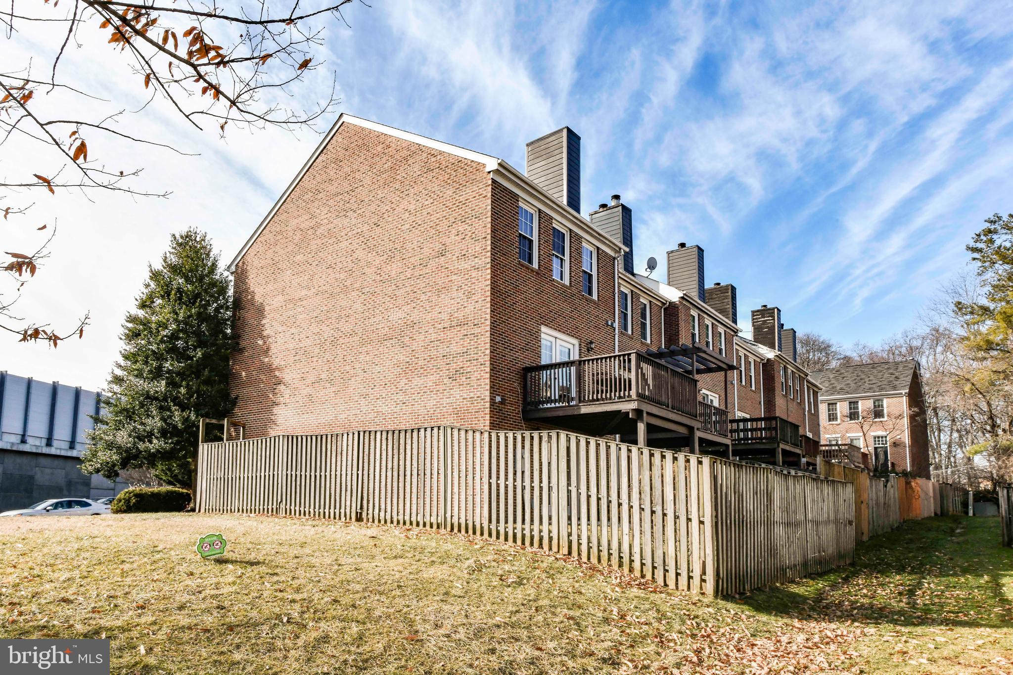 9628 Sutton Green Ct