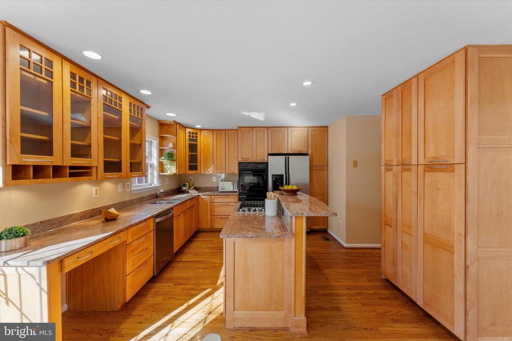 13146 Ashnut Ln