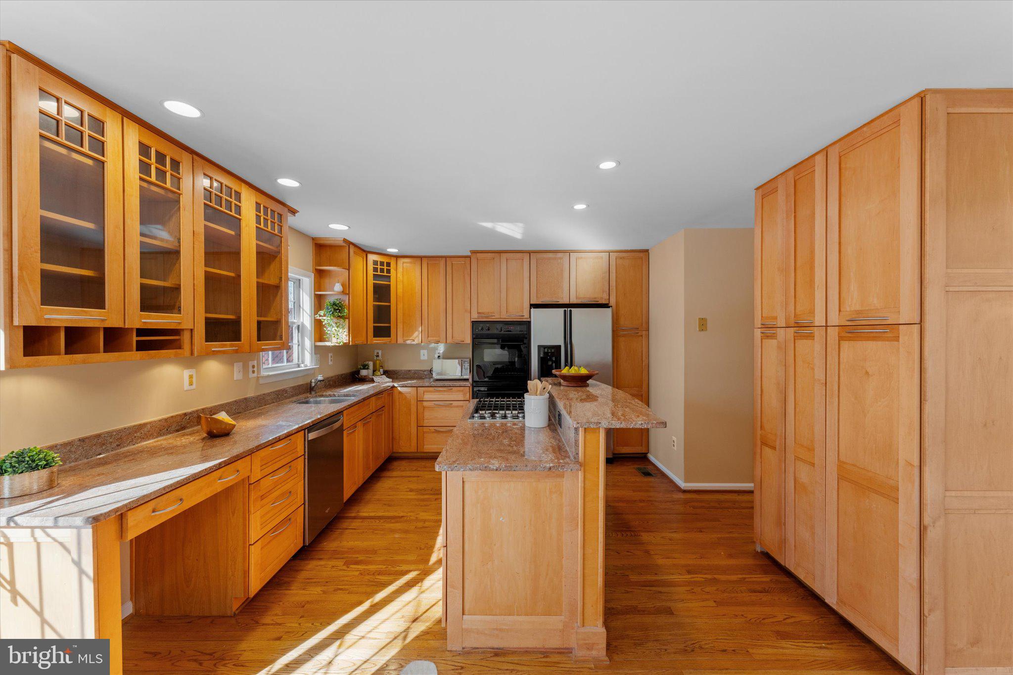 13146 Ashnut Ln