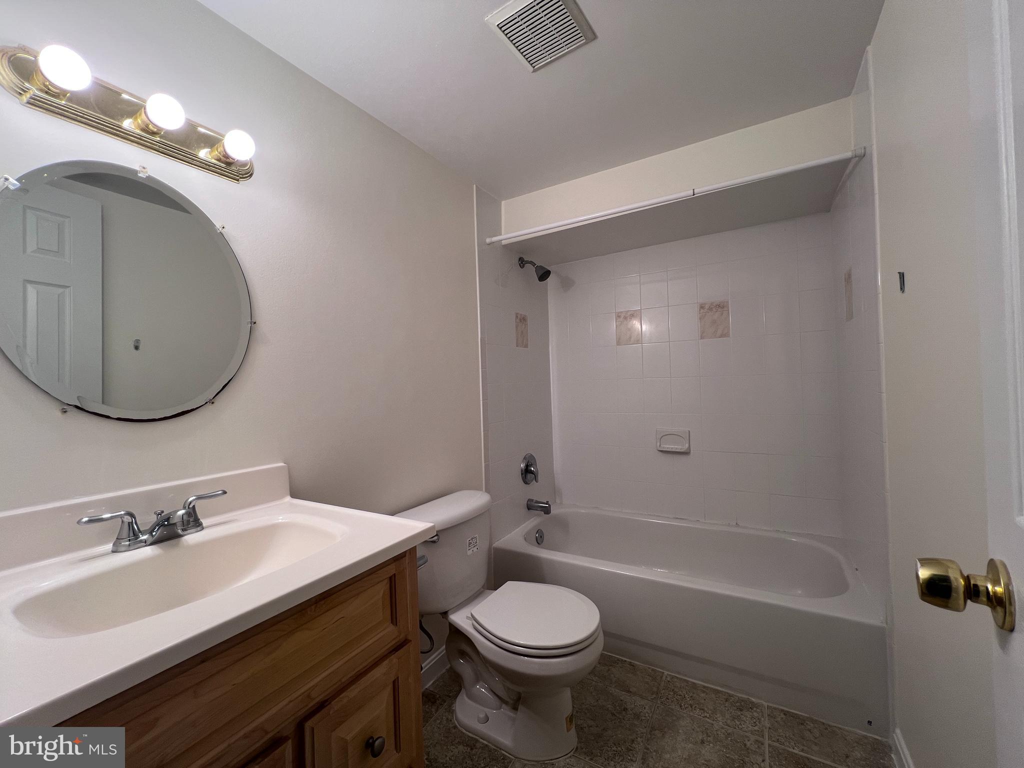 9223 SAND CREEK CT