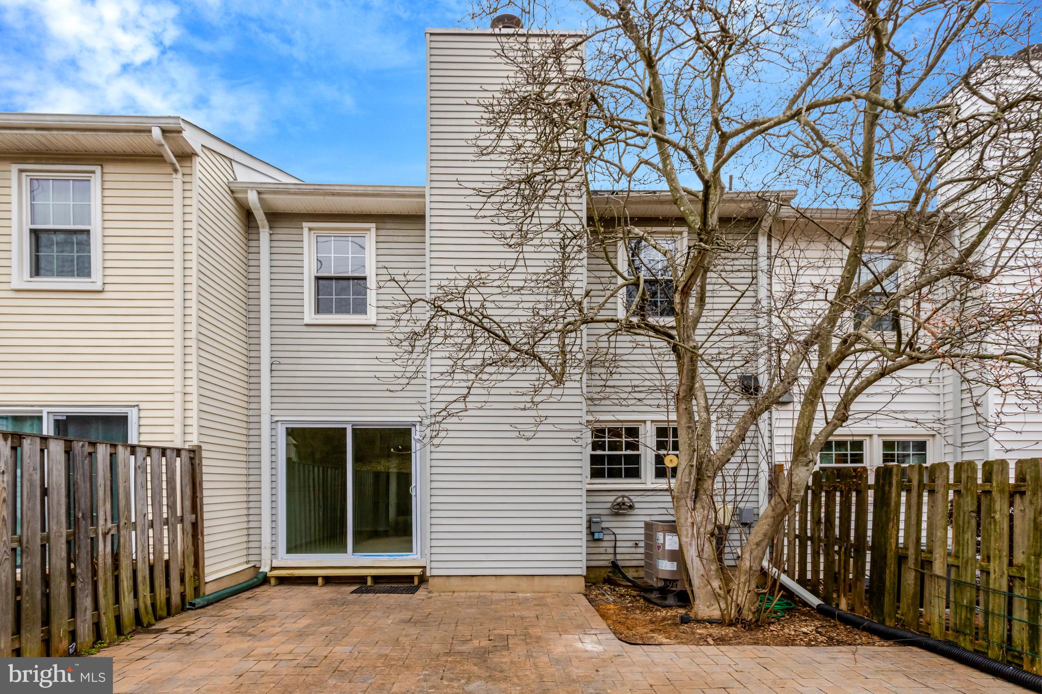 5403 Galley Ct