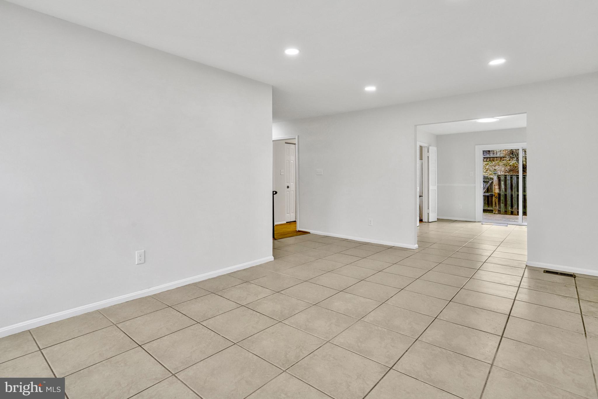 5403 Galley Ct