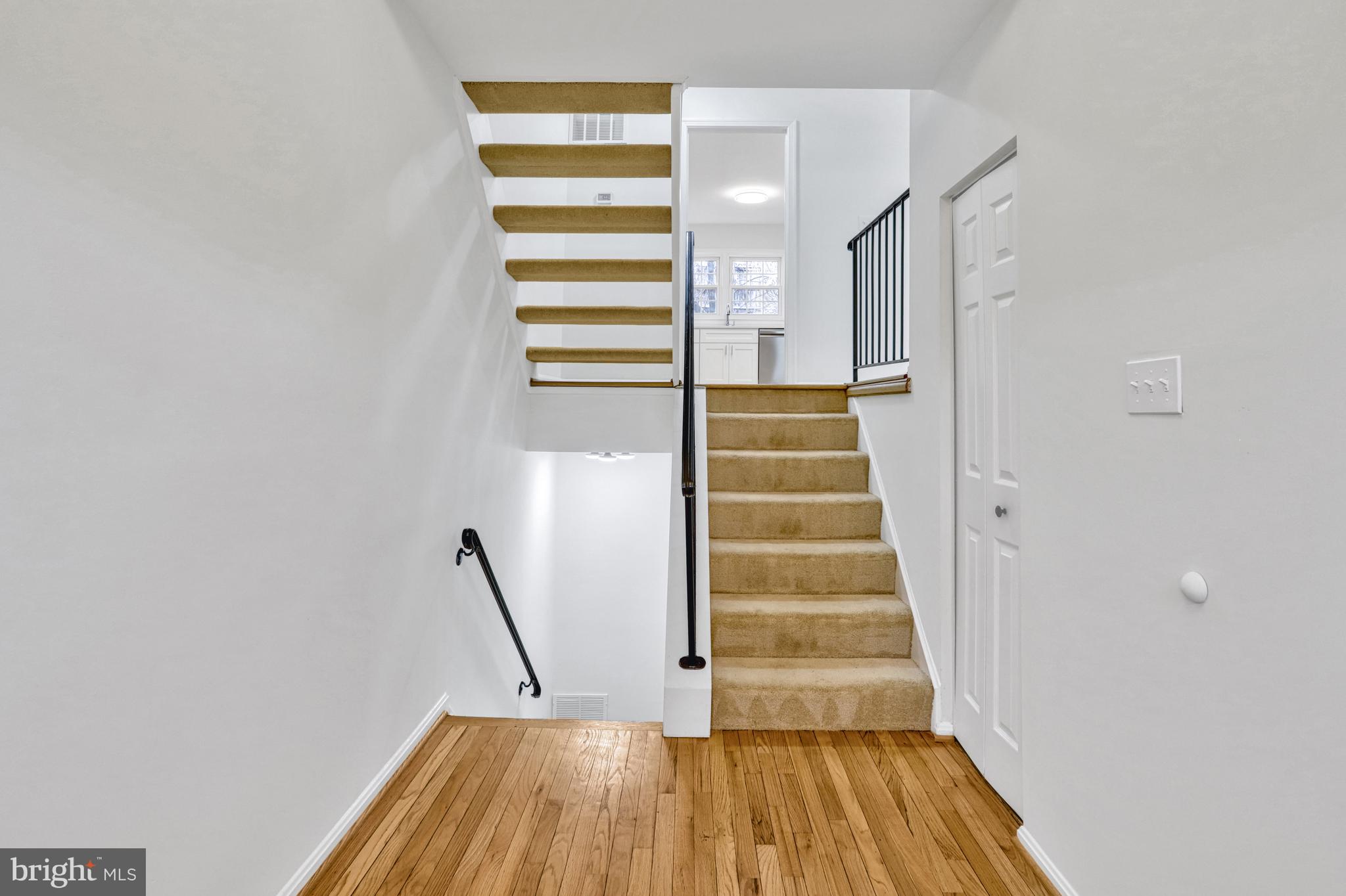 5403 Galley Ct