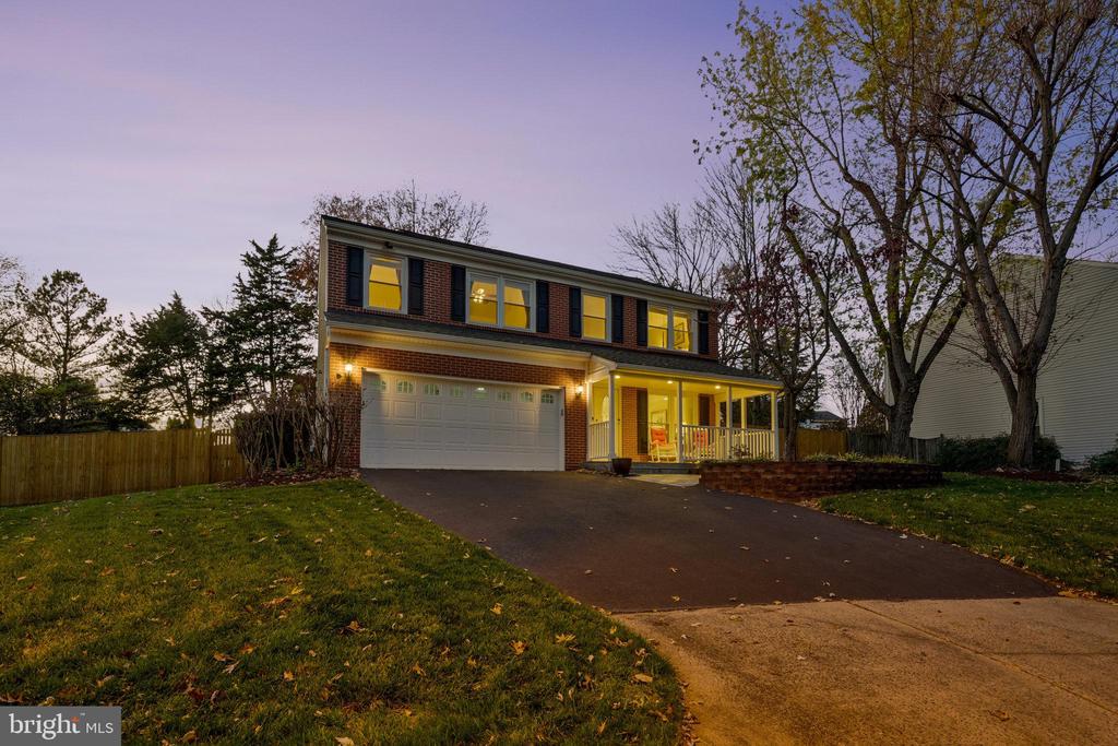 5416 Goldmoore Ct