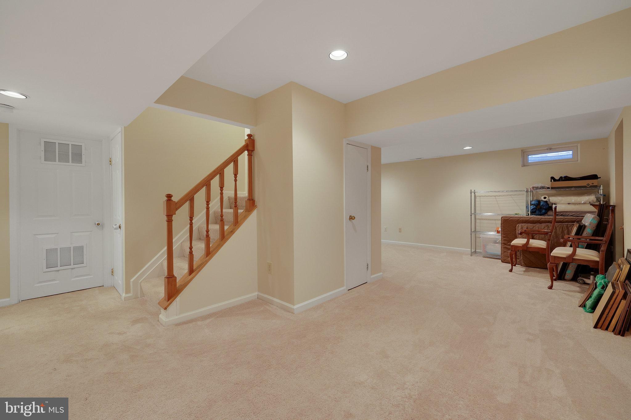 5416 Goldmoore Ct