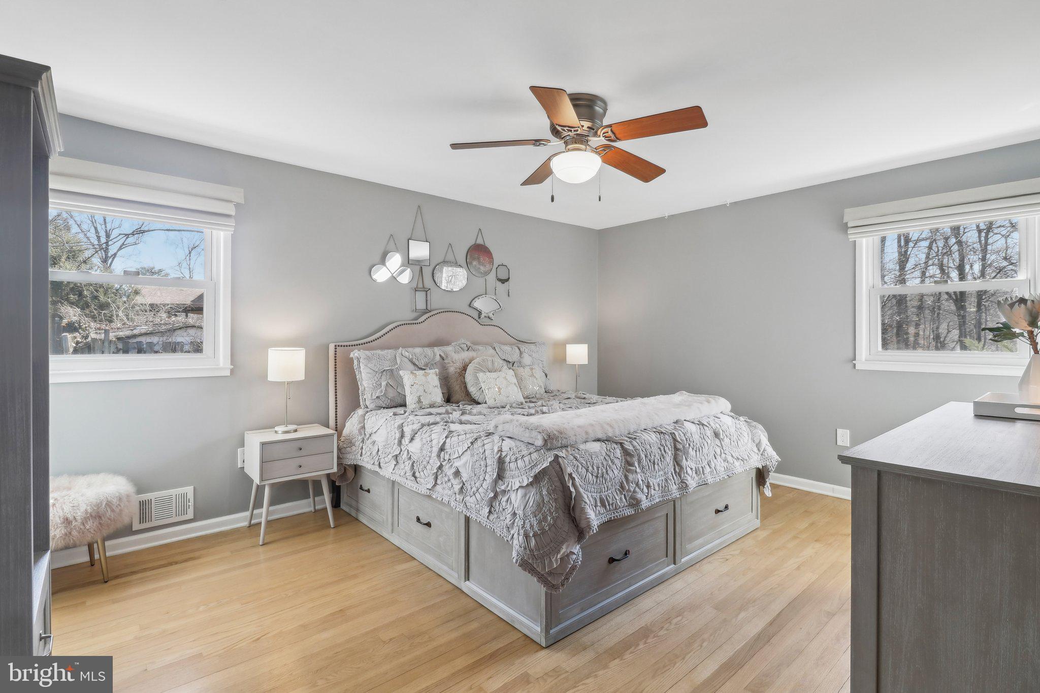 9926 Barnsbury Ct