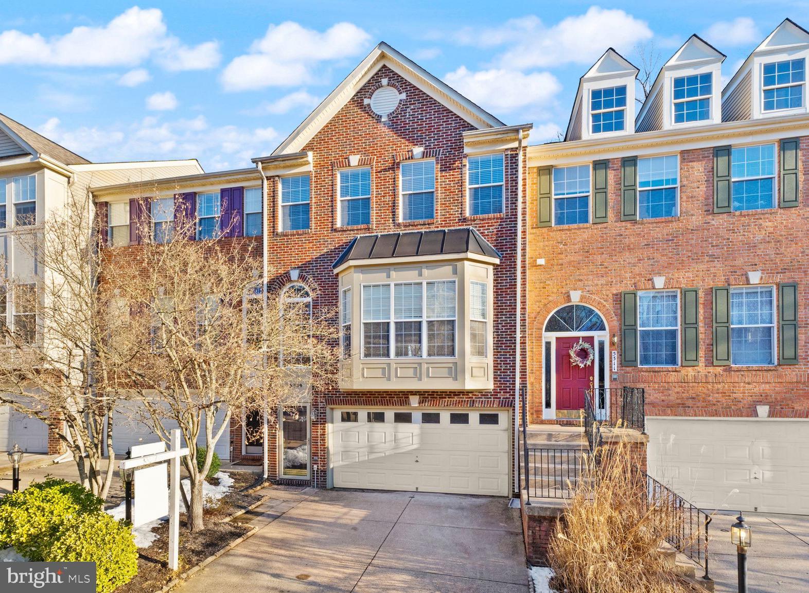 5309 Waldo Dr