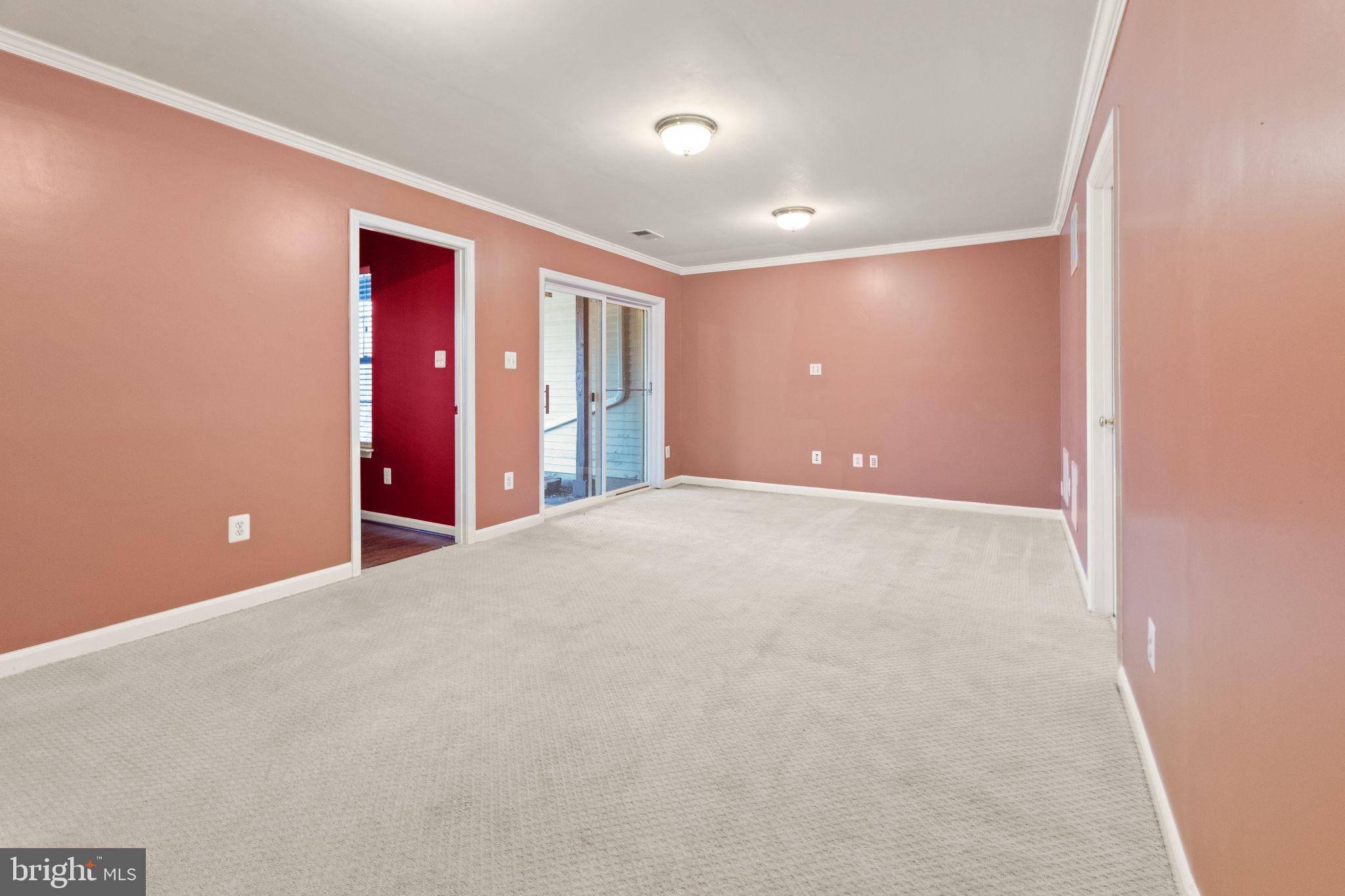 5309 Waldo Dr