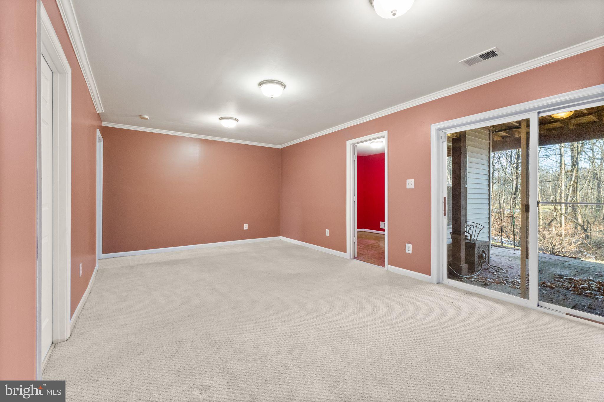 5309 Waldo Dr