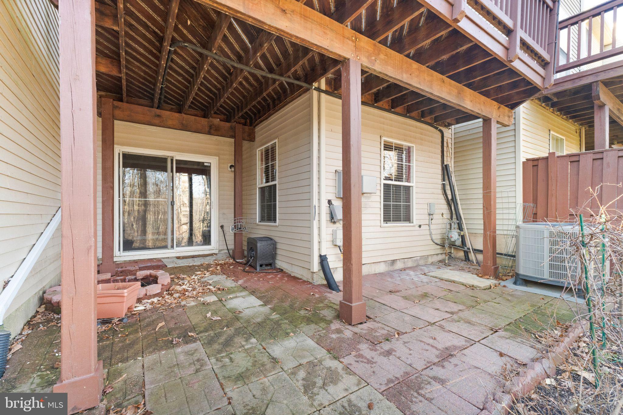 5309 Waldo Dr