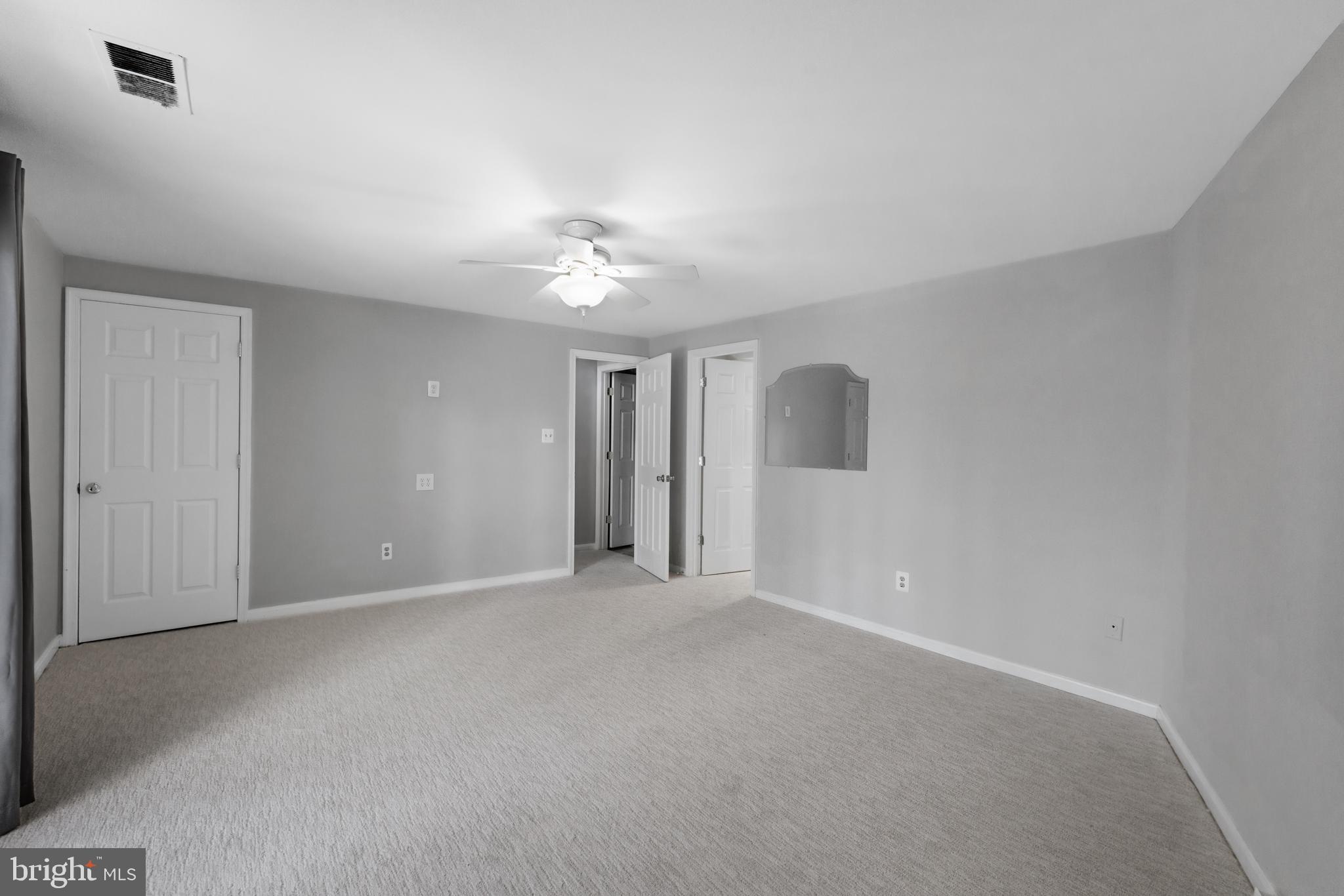 1729 Quietree Dr