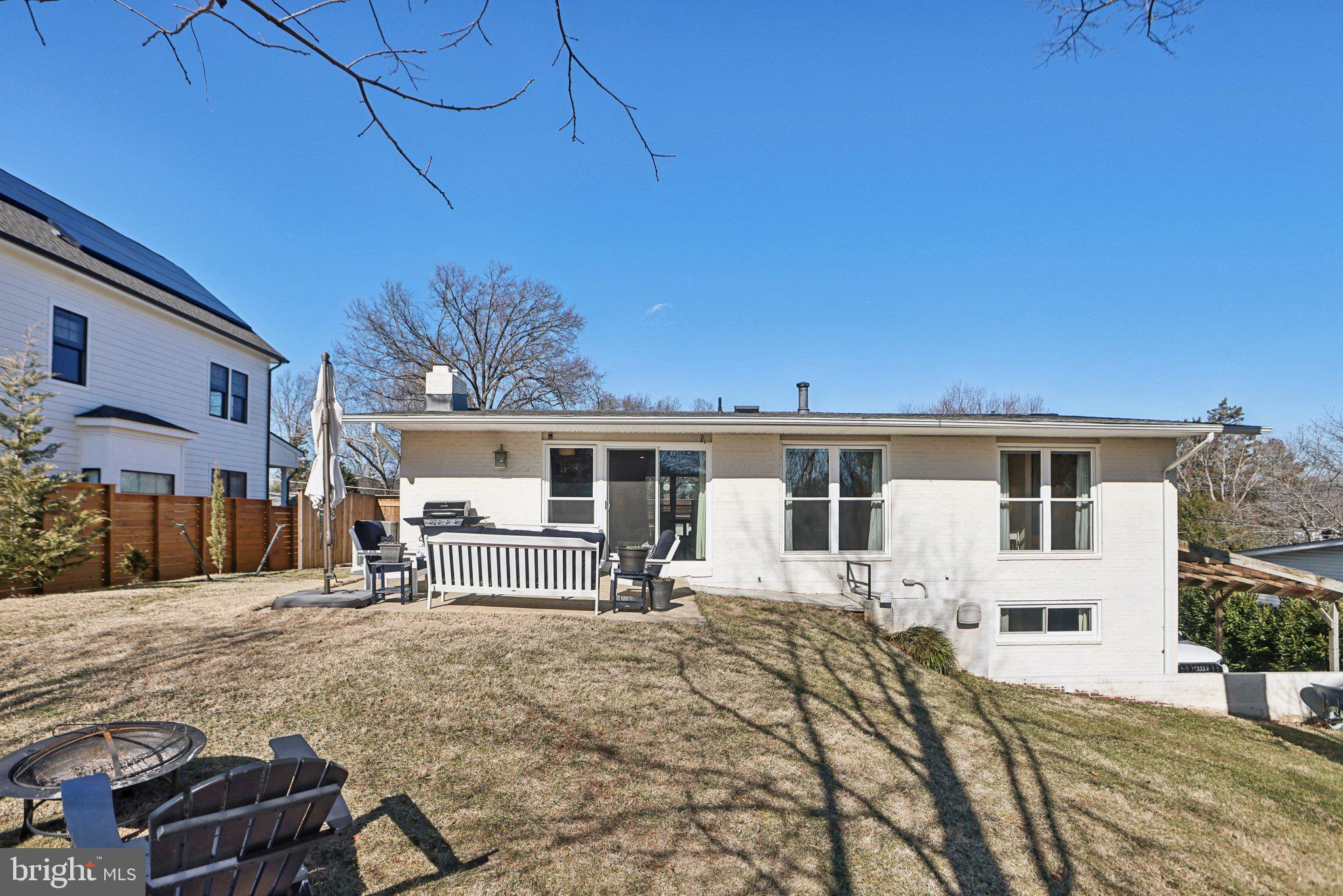 6707 Old Chesterbrook Rd