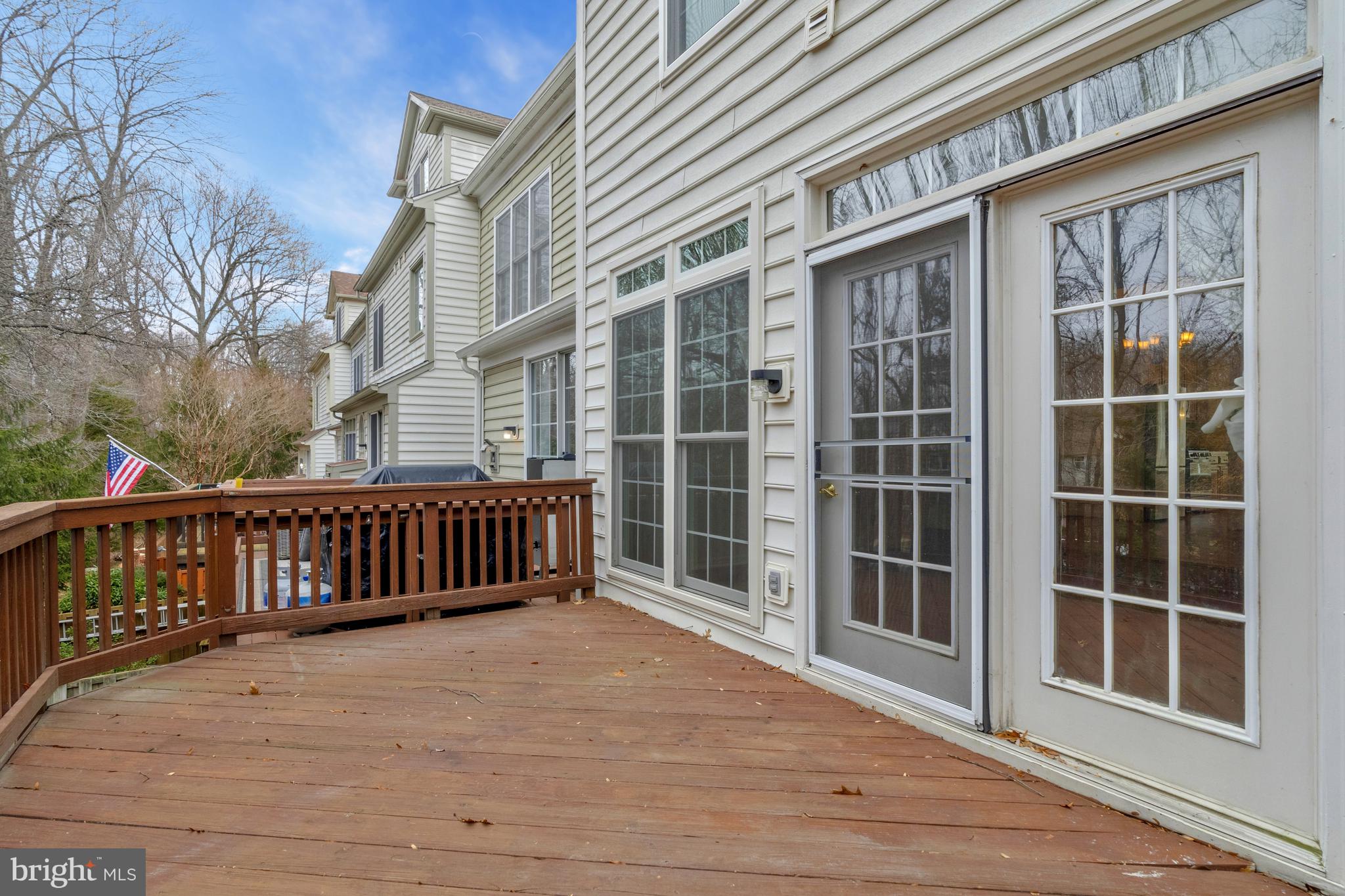 9598 Lagersfield Cir