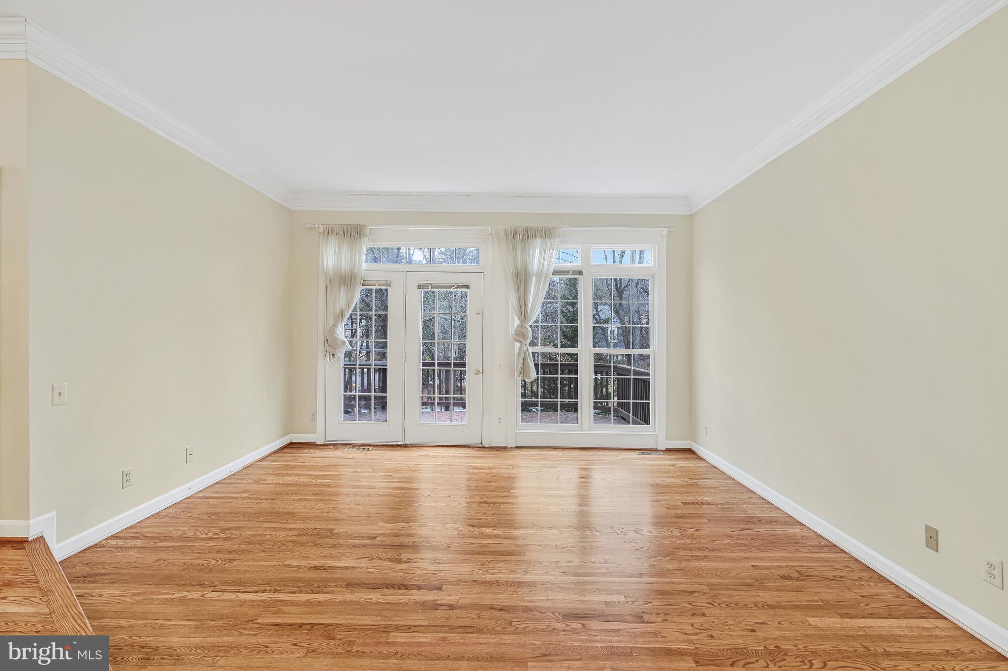 9598 Lagersfield Cir