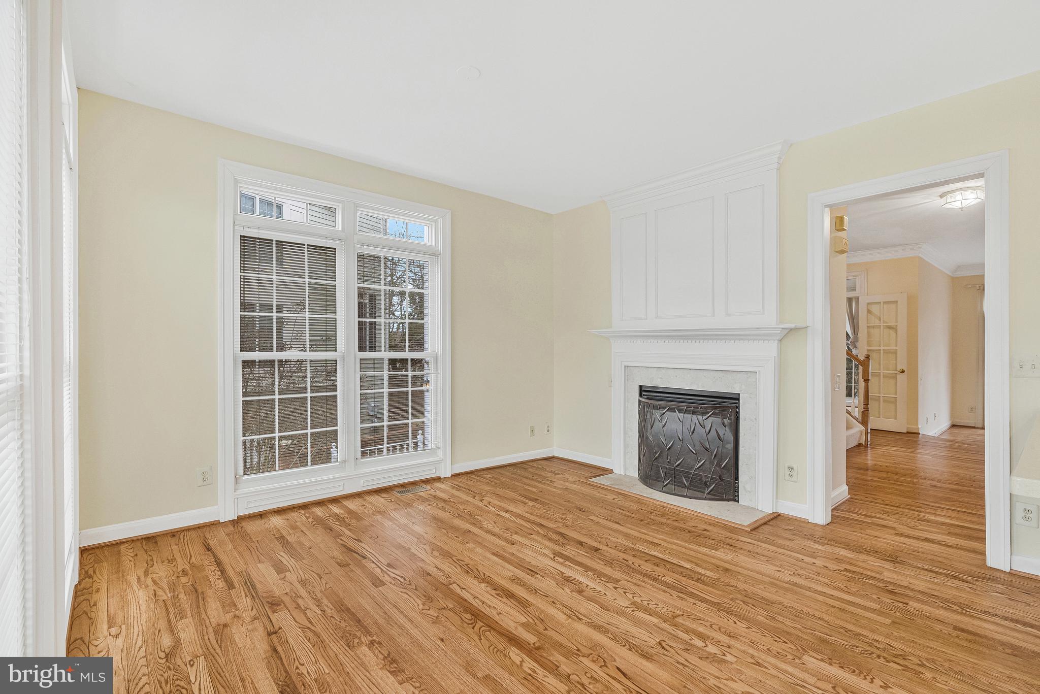 9598 Lagersfield Cir
