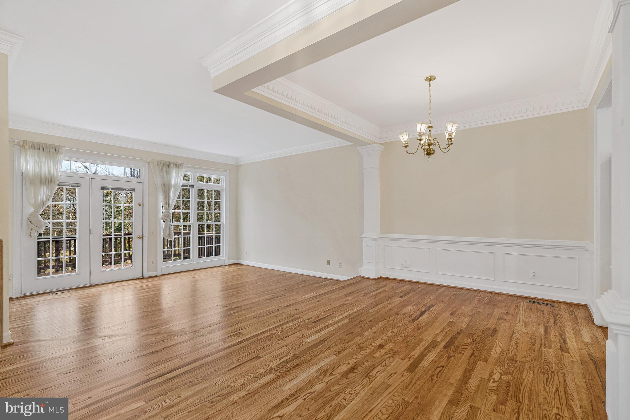 9598 Lagersfield Cir
