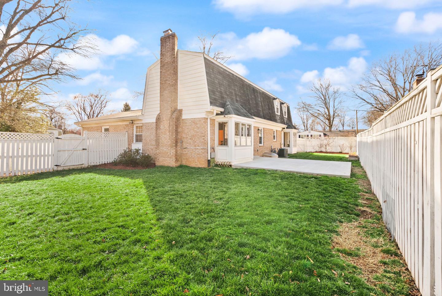 2502 Lisbon Ln