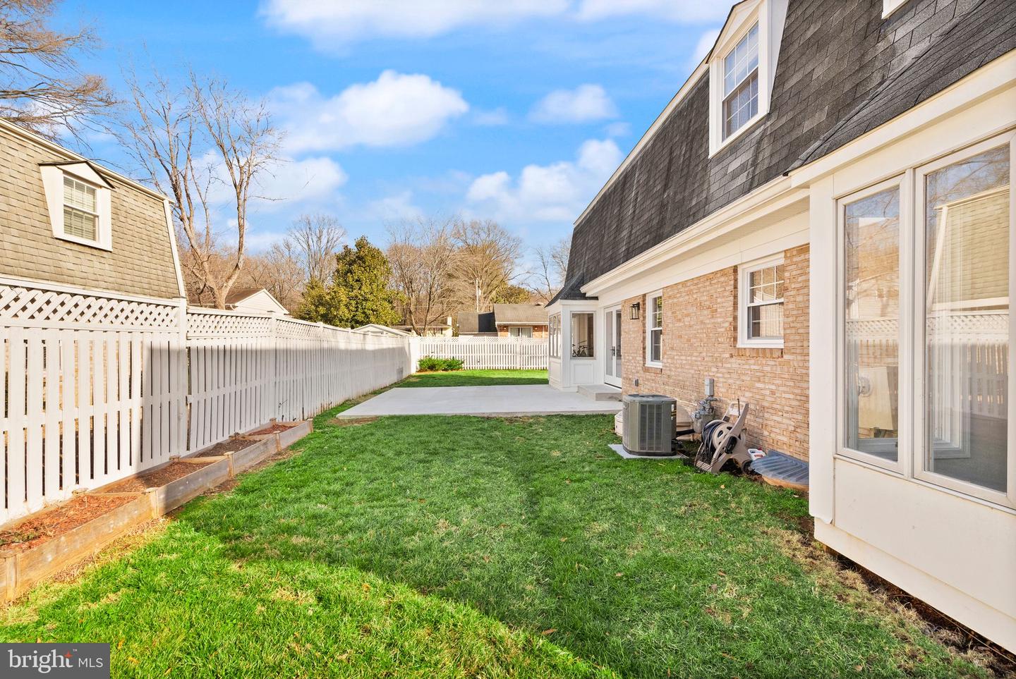 2502 Lisbon Ln