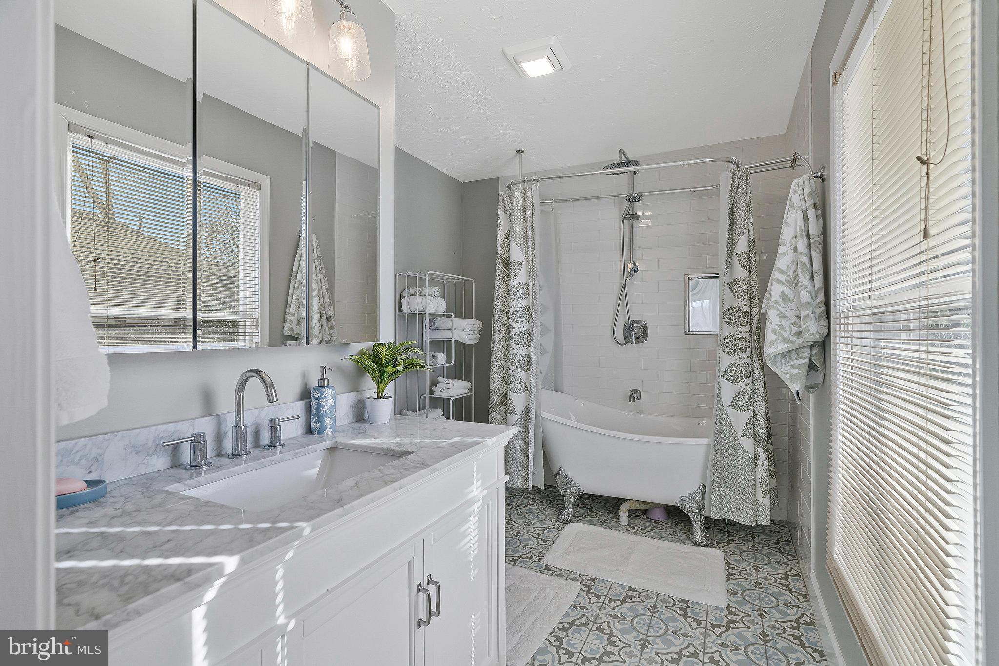 12609 Lake Normandy Ln
