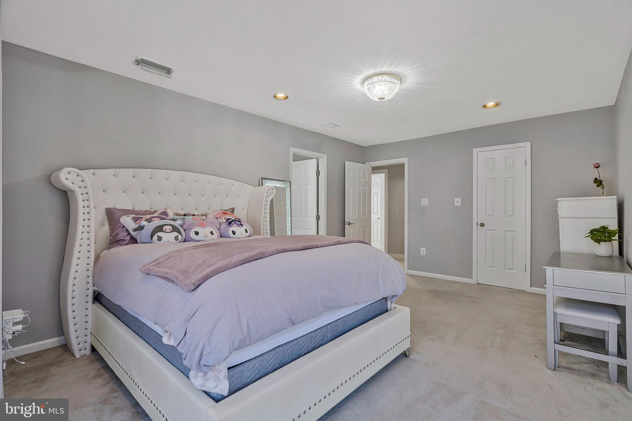 12609 Lake Normandy Ln