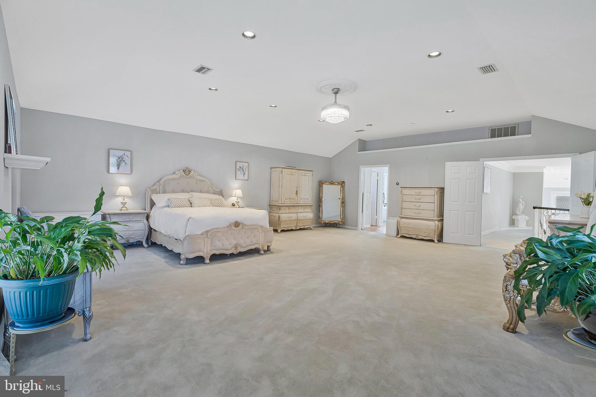 12609 Lake Normandy Ln