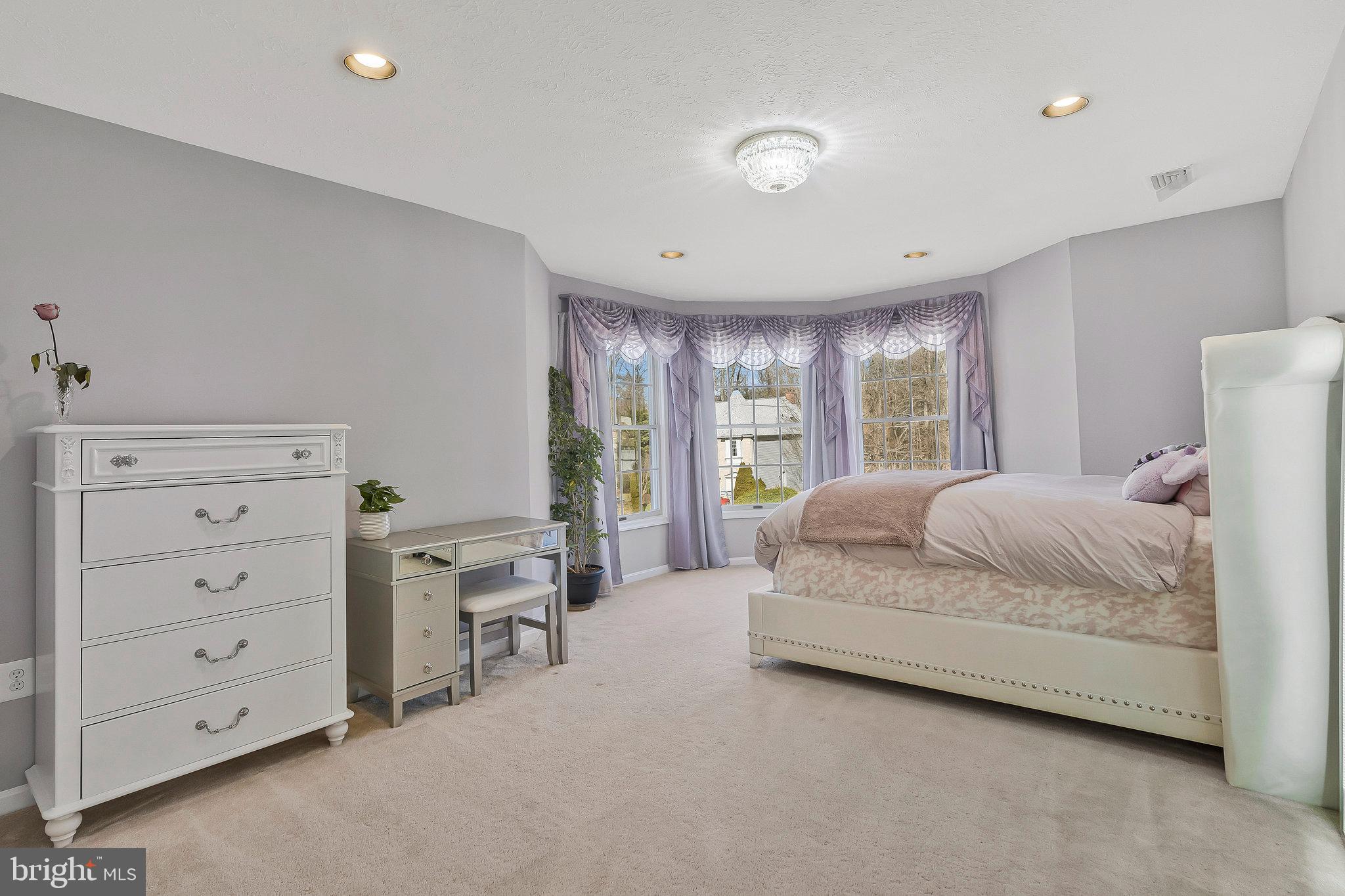 12609 Lake Normandy Ln