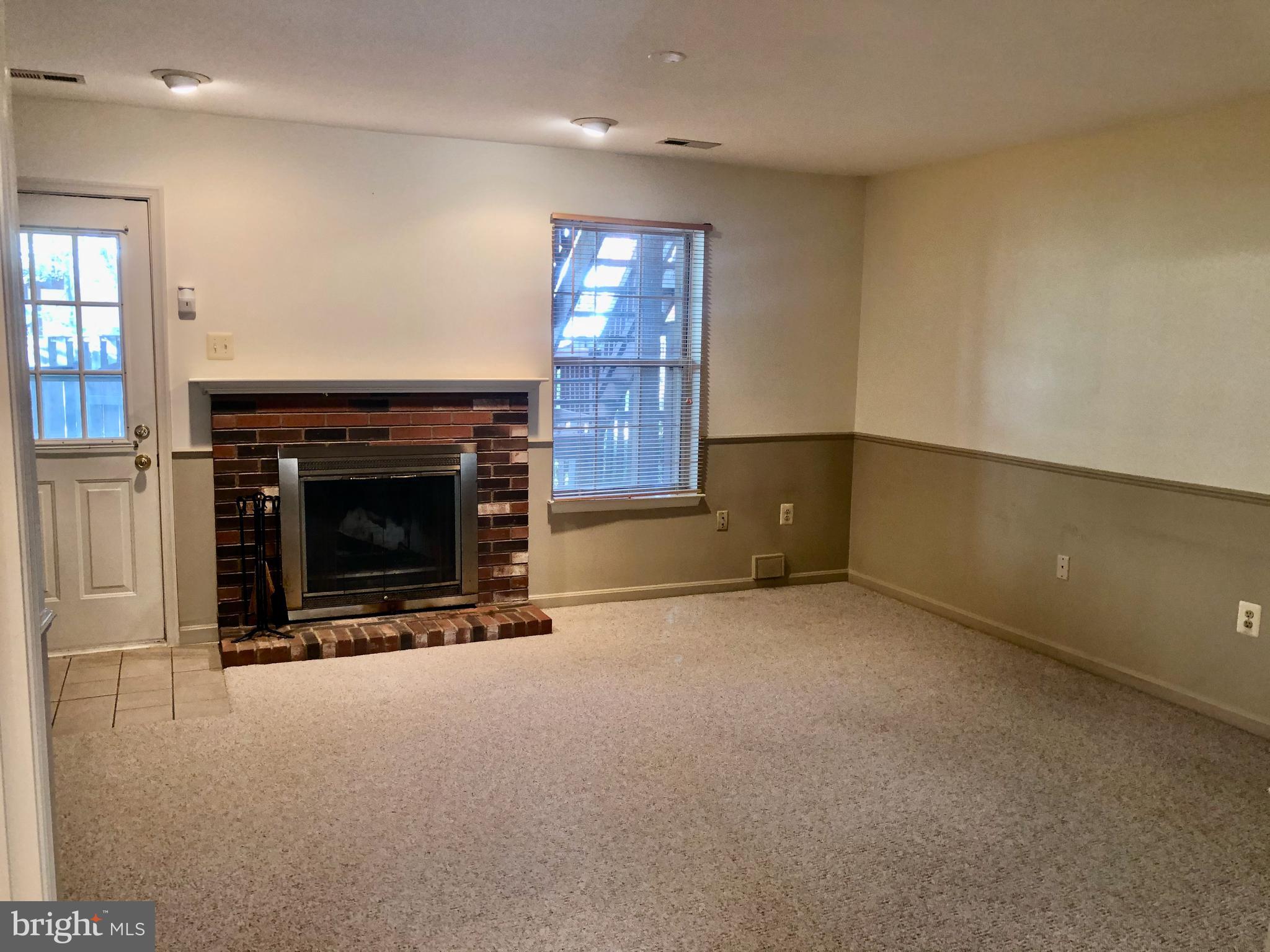 2506 CLOVER FIELD CIR