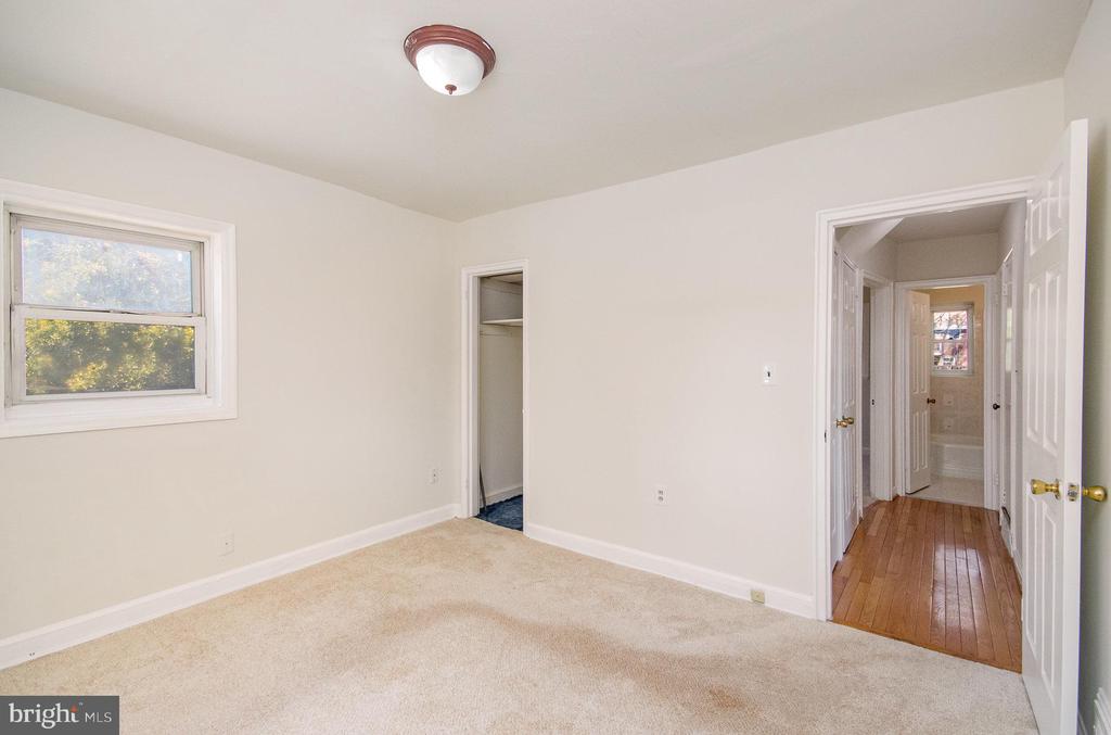 7214 Tyler Ave