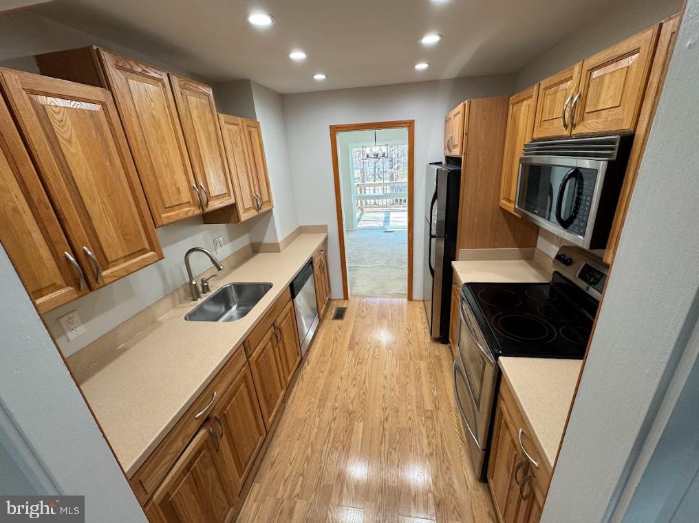 3016 SUGAR LN