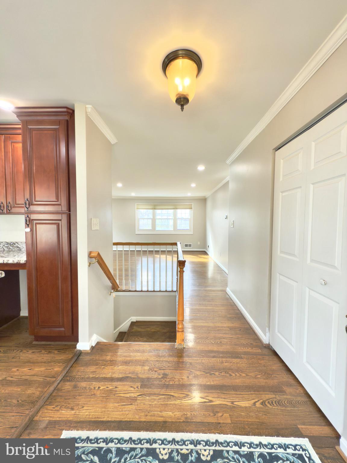 4948 REGINA DR
