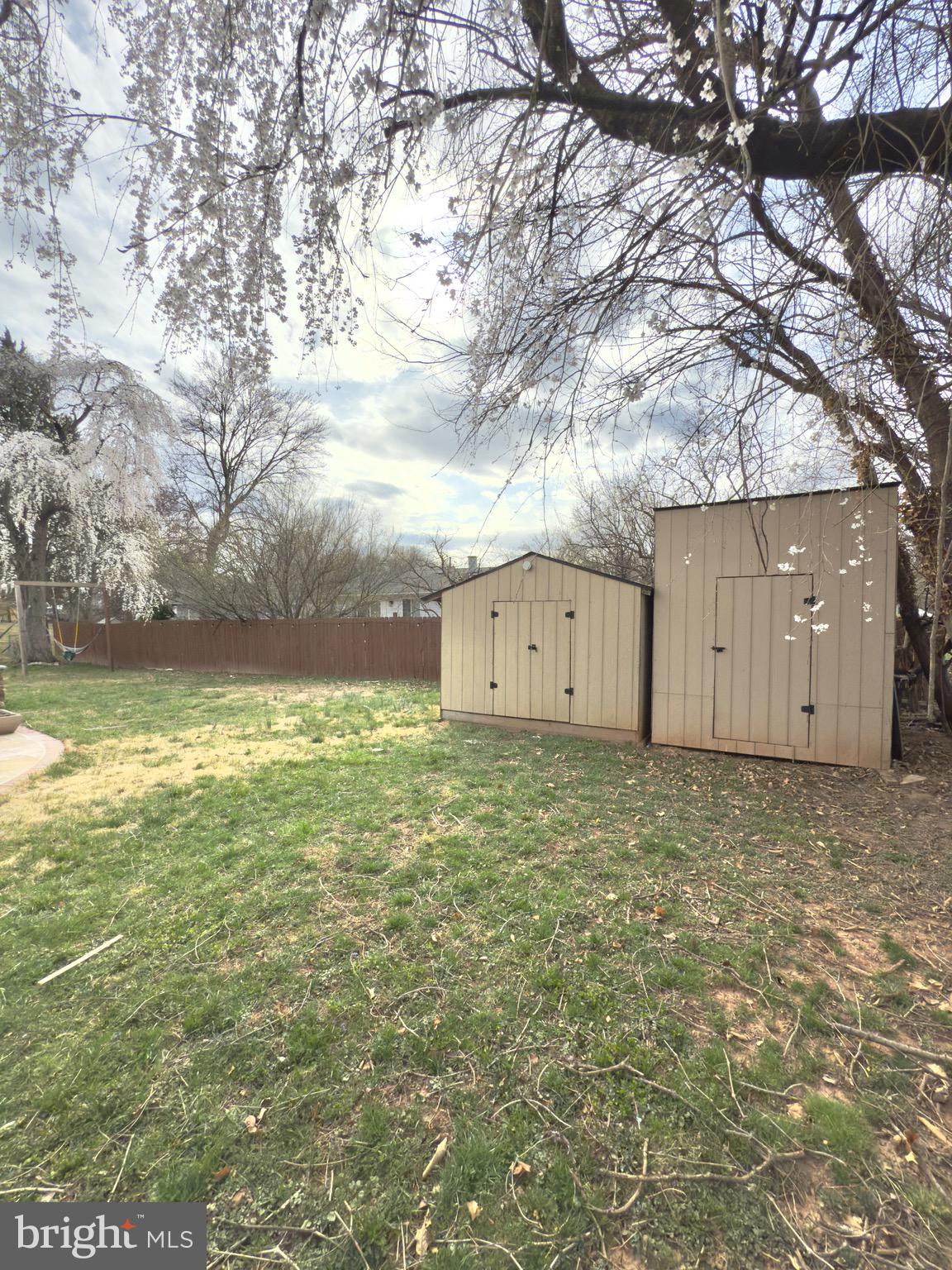 4948 REGINA DR