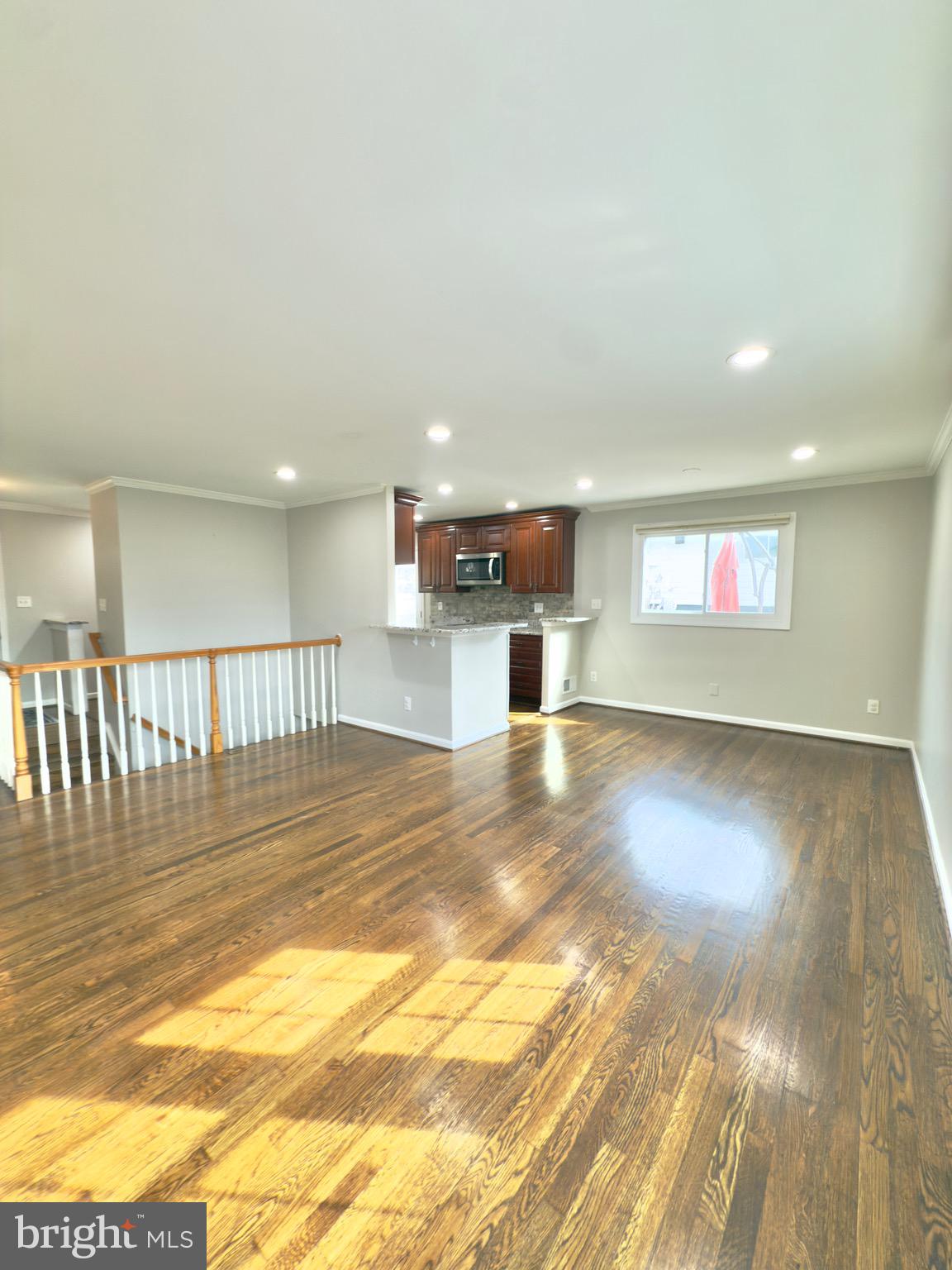 4948 REGINA DR