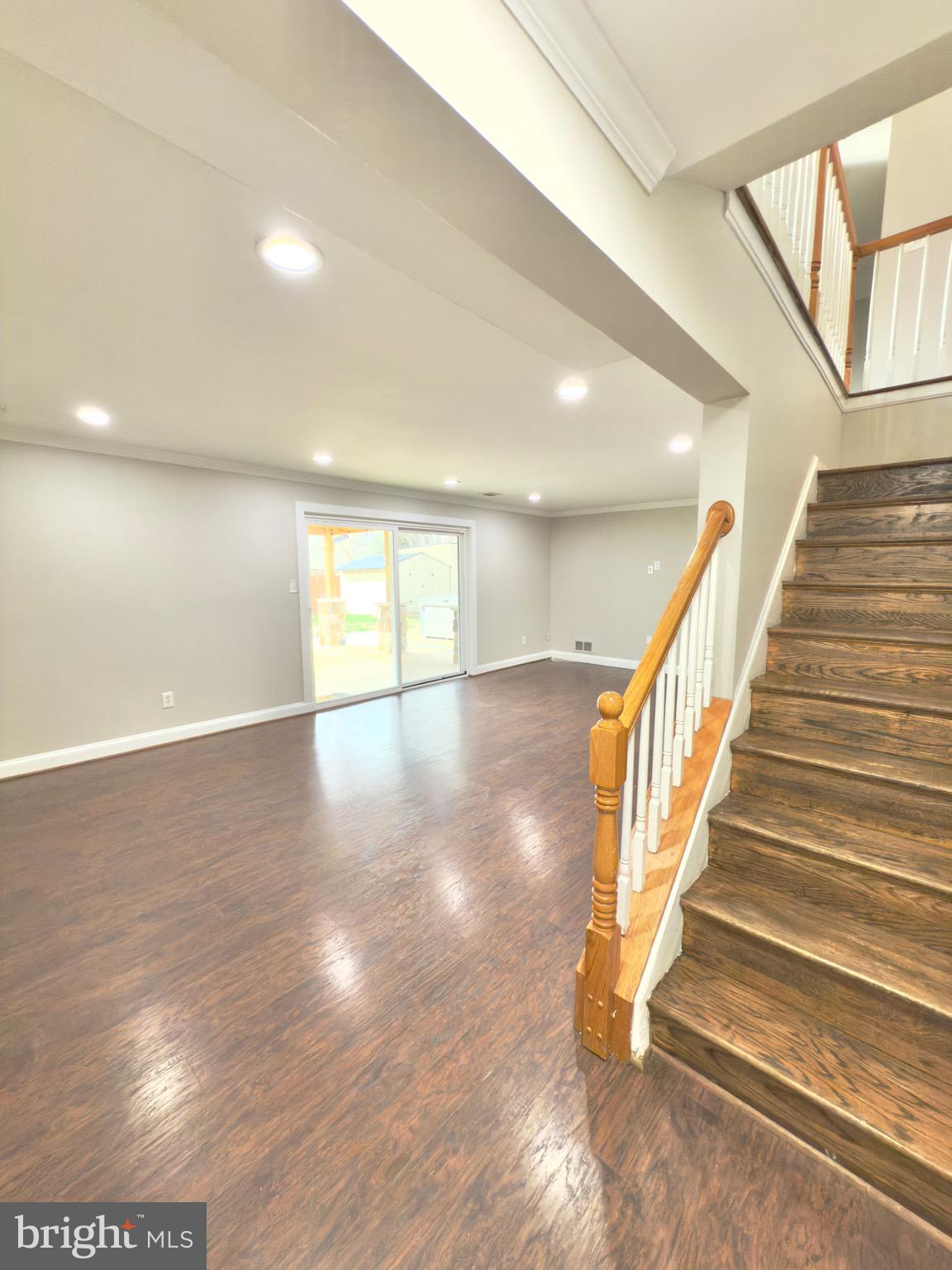 4948 REGINA DR