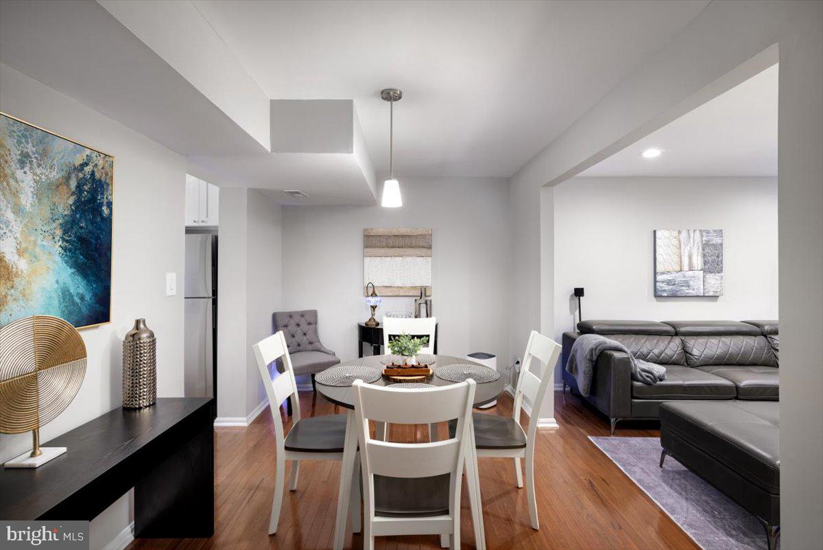 6337 Fenestra Ct #126