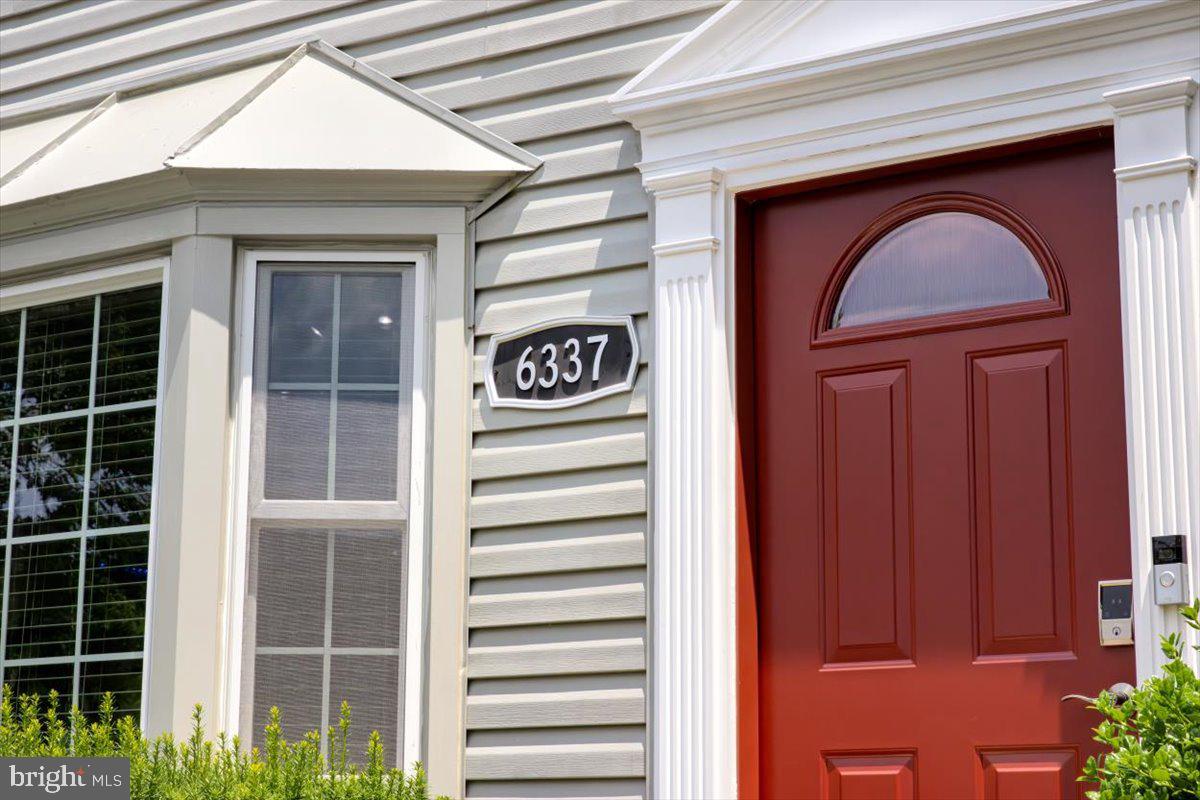 6337 Fenestra Ct #126