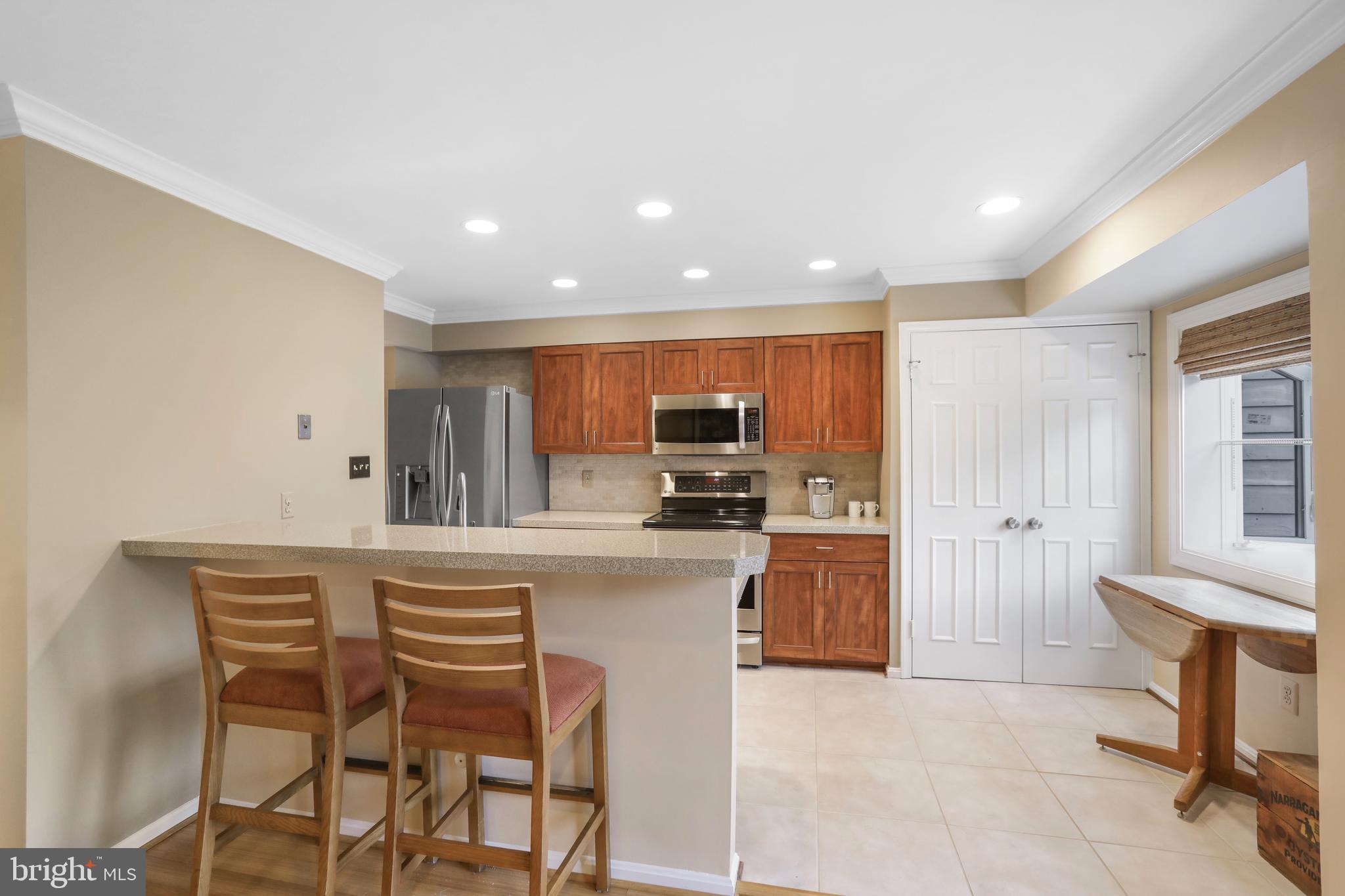 1615 Apricot Ct