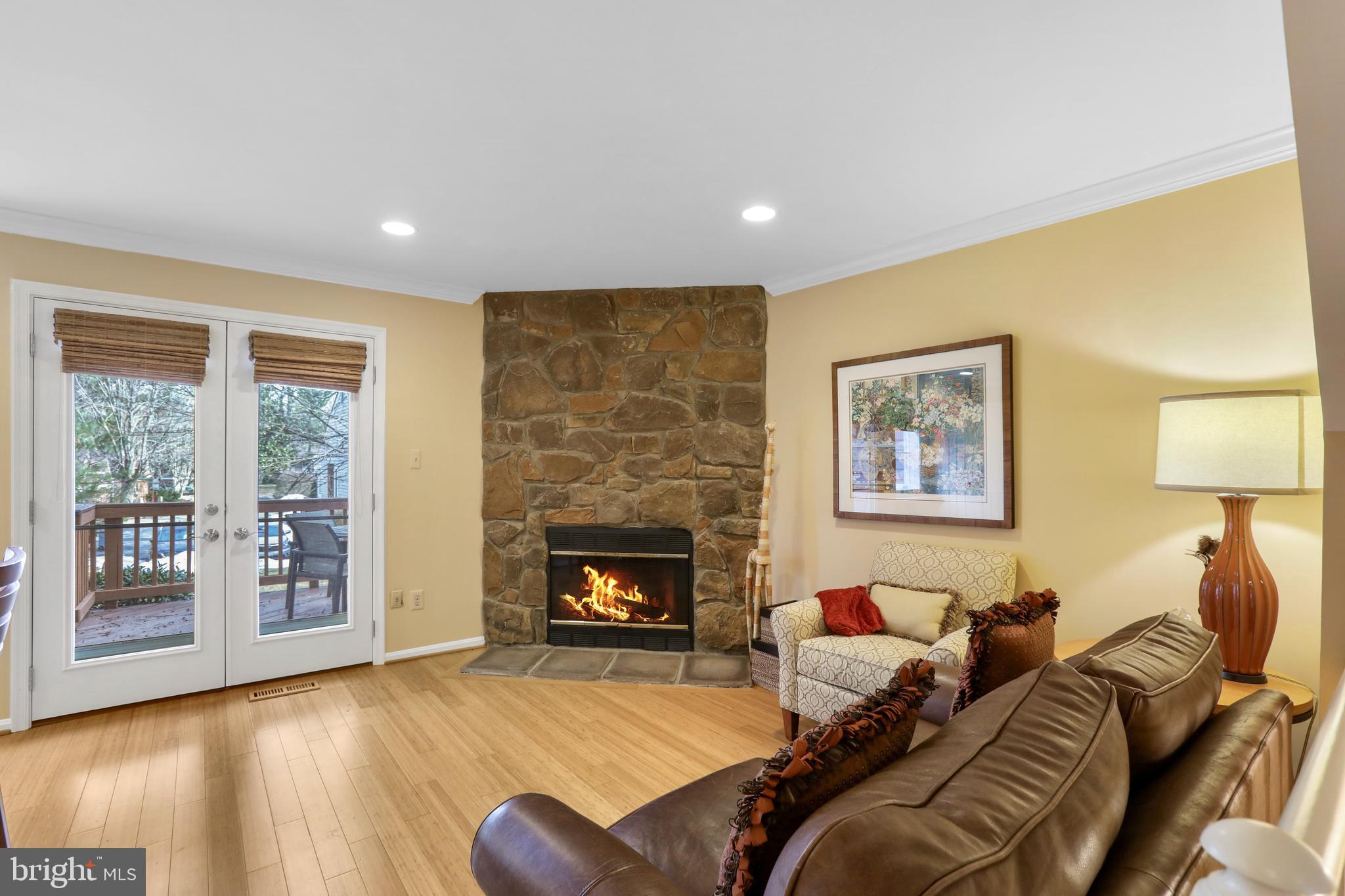 1615 Apricot Ct