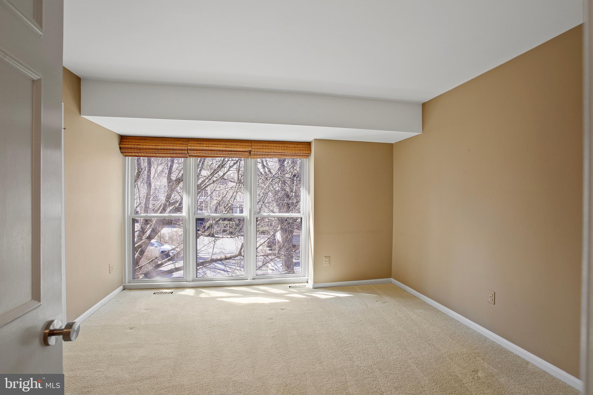 1615 Apricot Ct