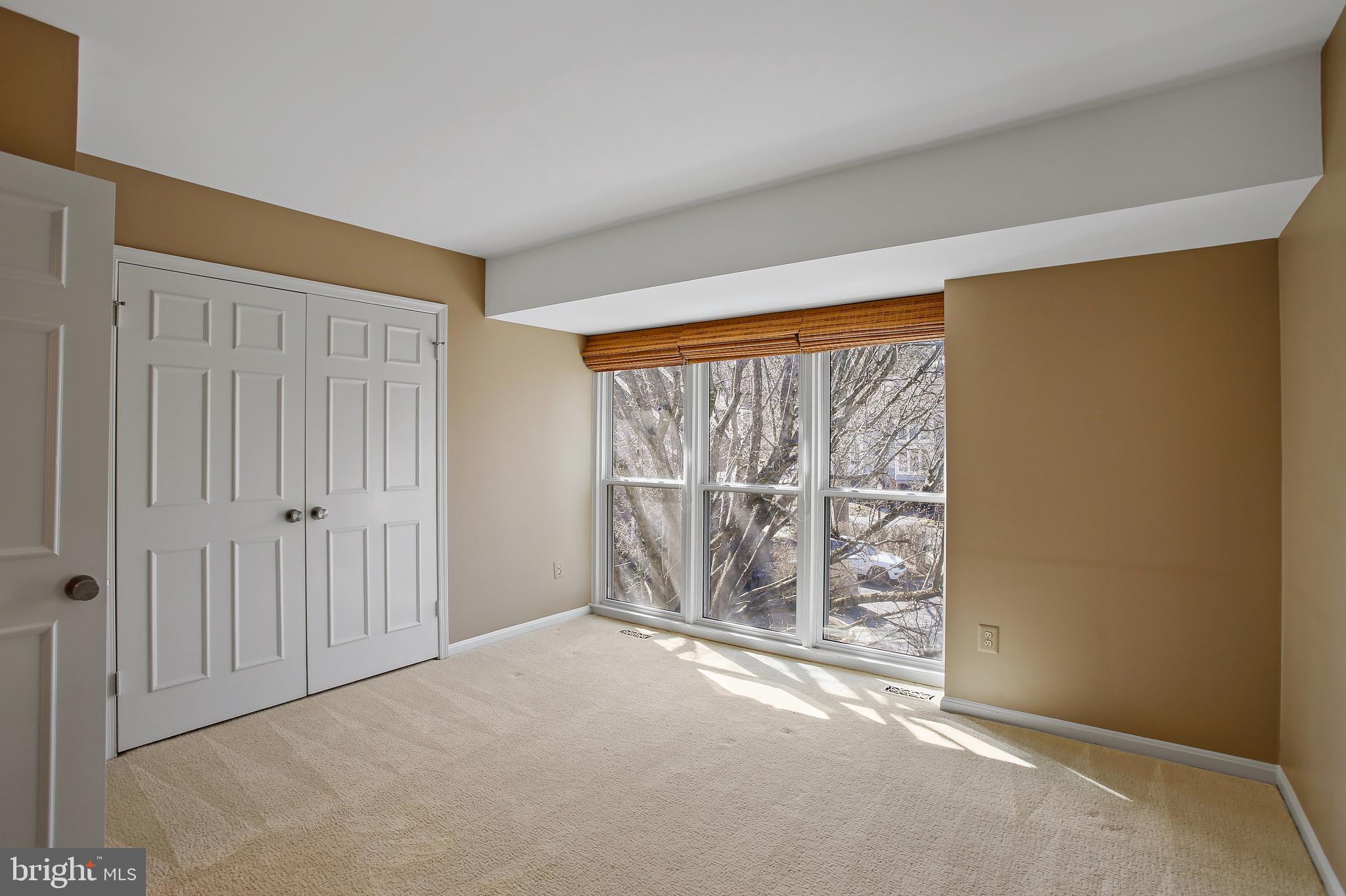 1615 Apricot Ct