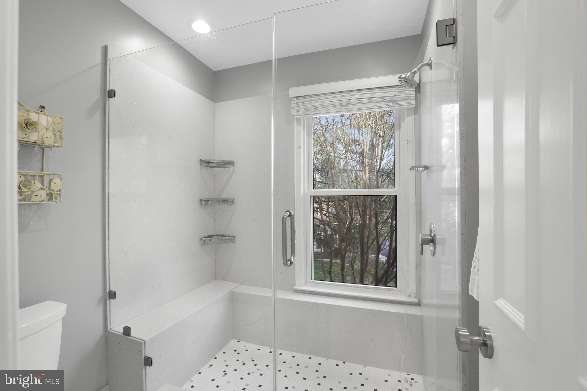1615 Apricot Ct
