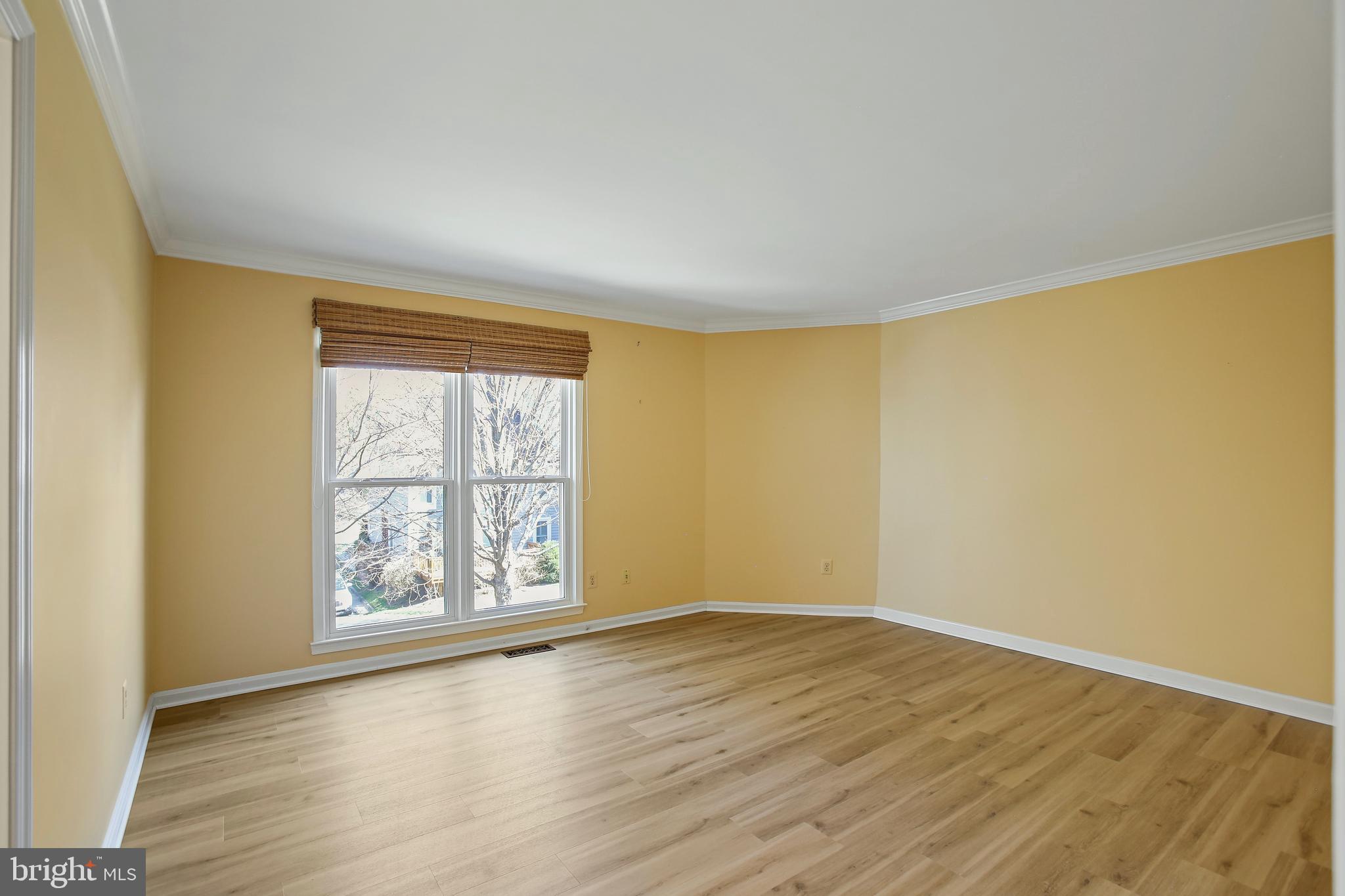 1615 Apricot Ct