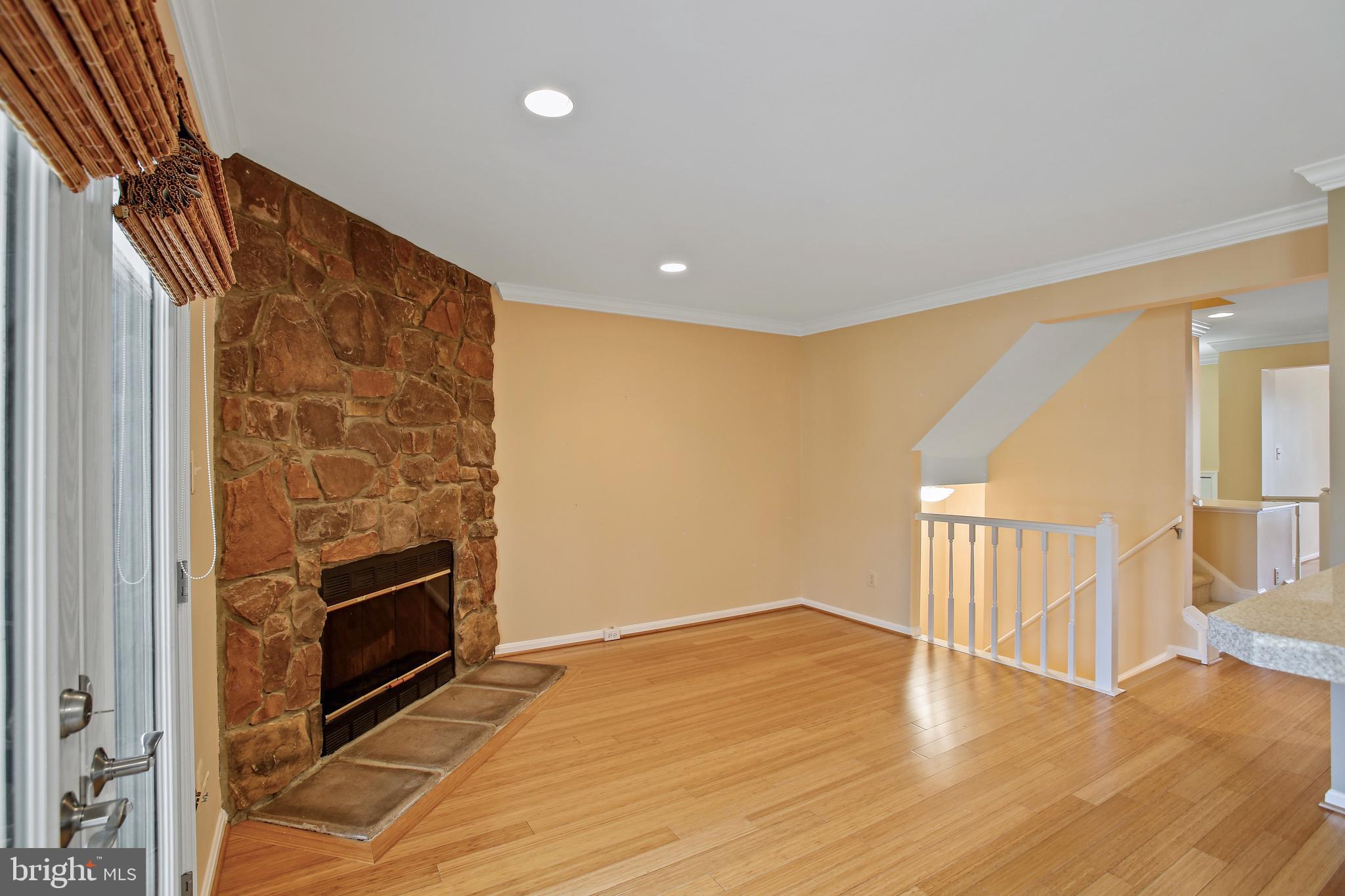 1615 Apricot Ct