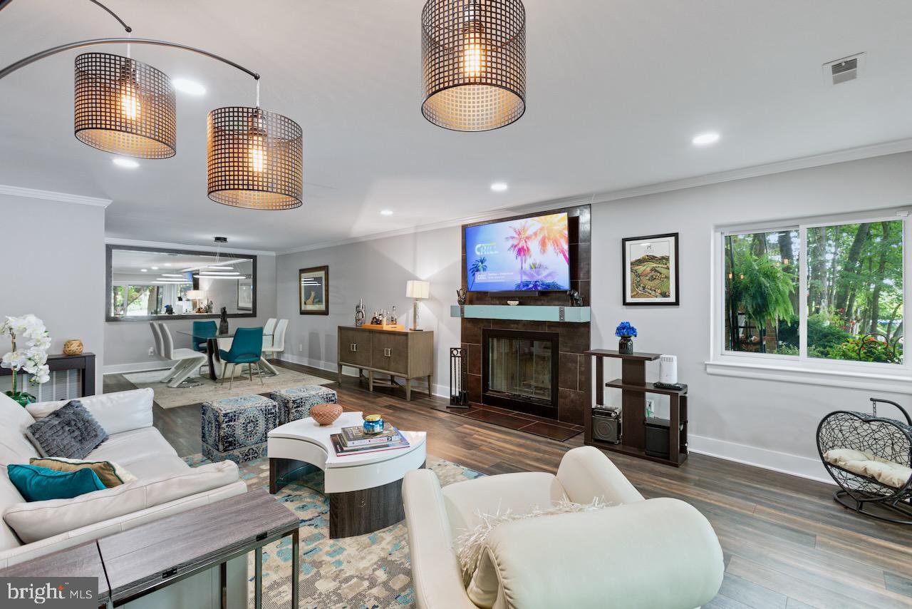 11138 HARBOR CT