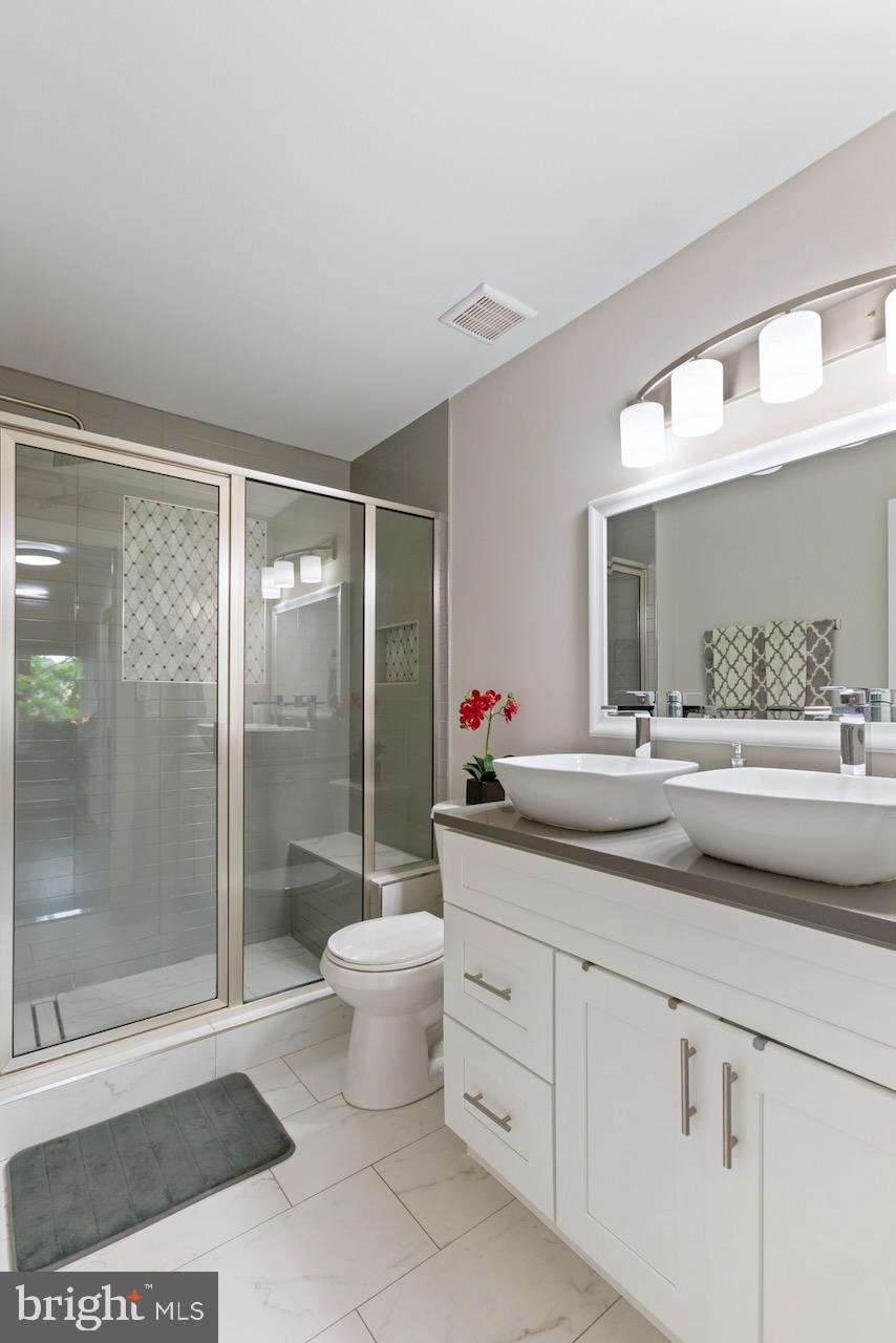 11138 HARBOR CT
