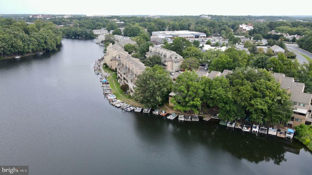 11138 HARBOR CT